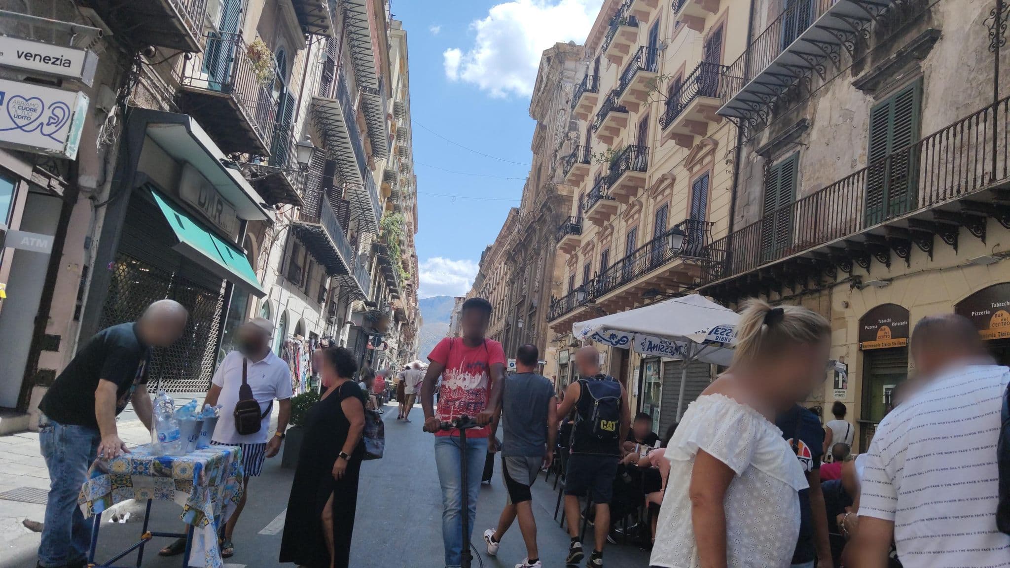 Street view near Duca di Maqueda, Palermo — © mrey (CC BY-SA · Mapillary)