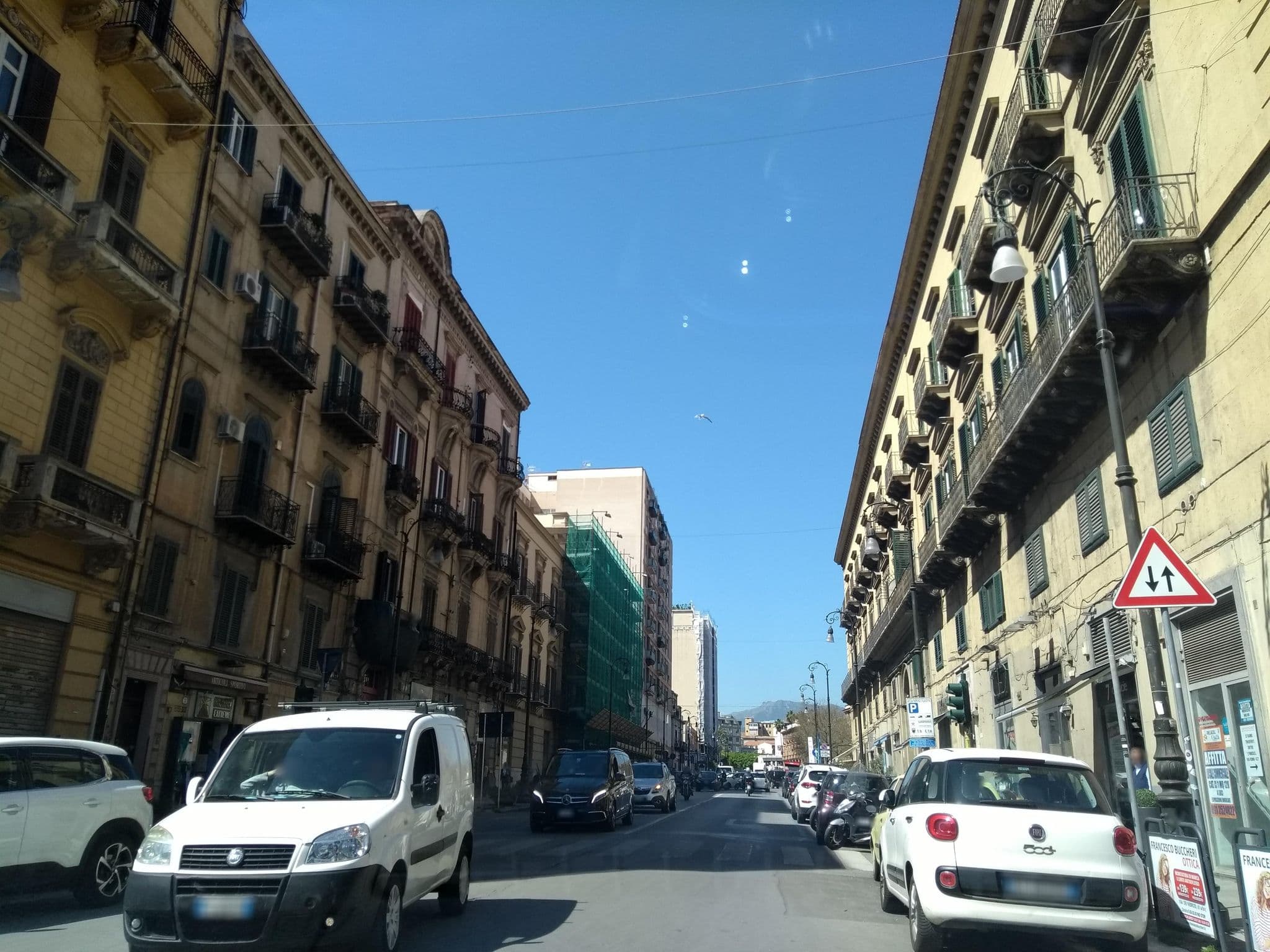 Street view near Welcome Tourism di Valenti G.& C. SAS, Palermo — © thetornado76 (CC BY-SA · Mapillary)