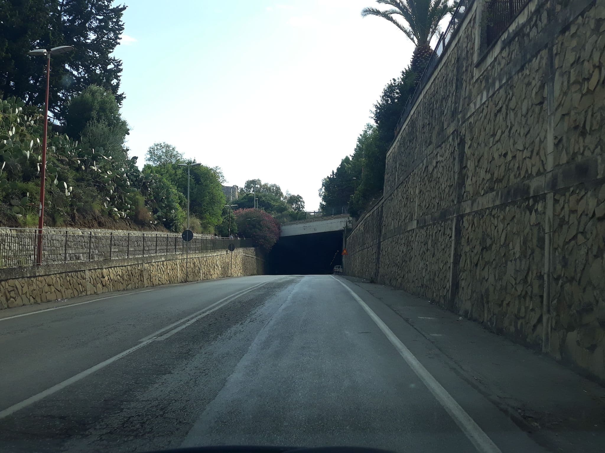 Street view near Villa Caterina, Cefalù — © roberto_inzerillo (CC BY-SA · Mapillary)