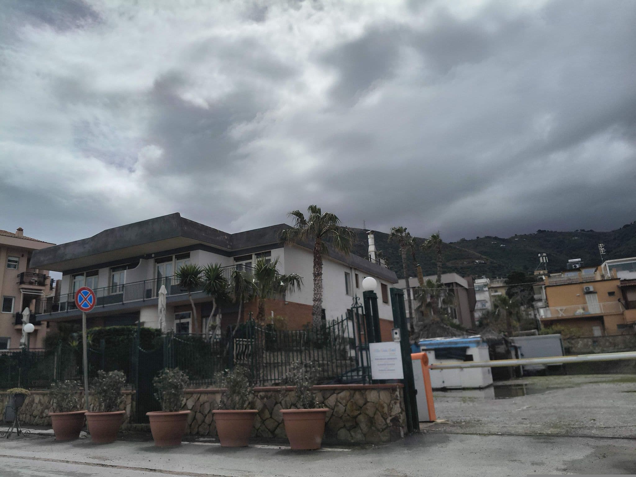 Street view near Villa Lungomare, Cefalù — © kk4269302 (CC BY-SA · Mapillary)