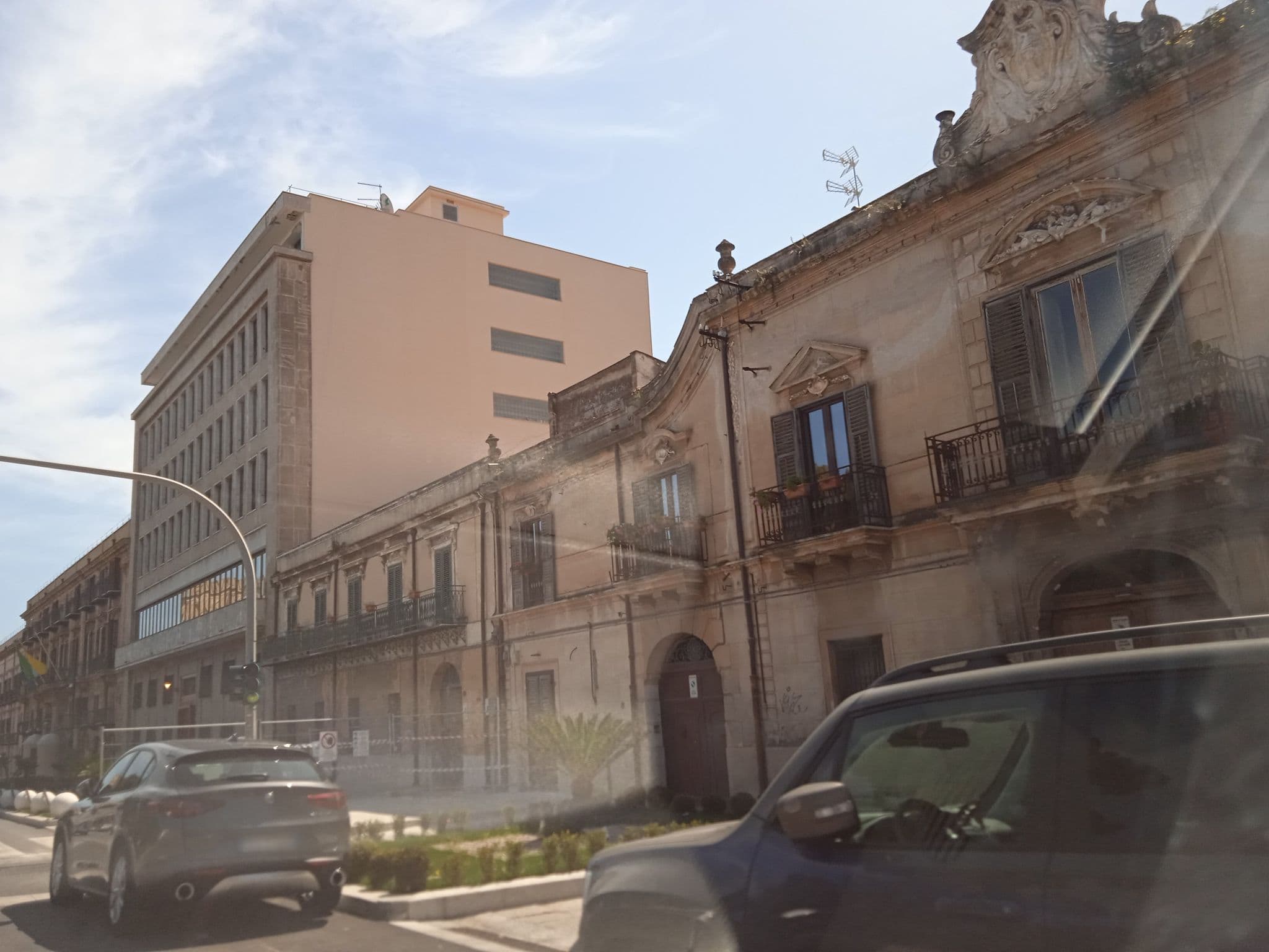 Street view near Palermo Luxury Apartment, Palermo — © p8fy9y9fs (CC BY-SA · Mapillary)