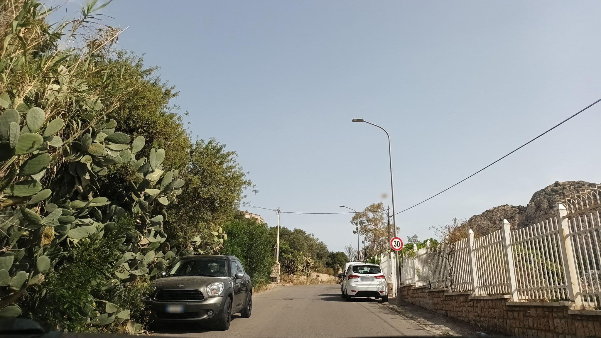 Street view near Casa Panoramica Mongerbino, Santa Flavia — © handal (CC BY-SA · Mapillary)