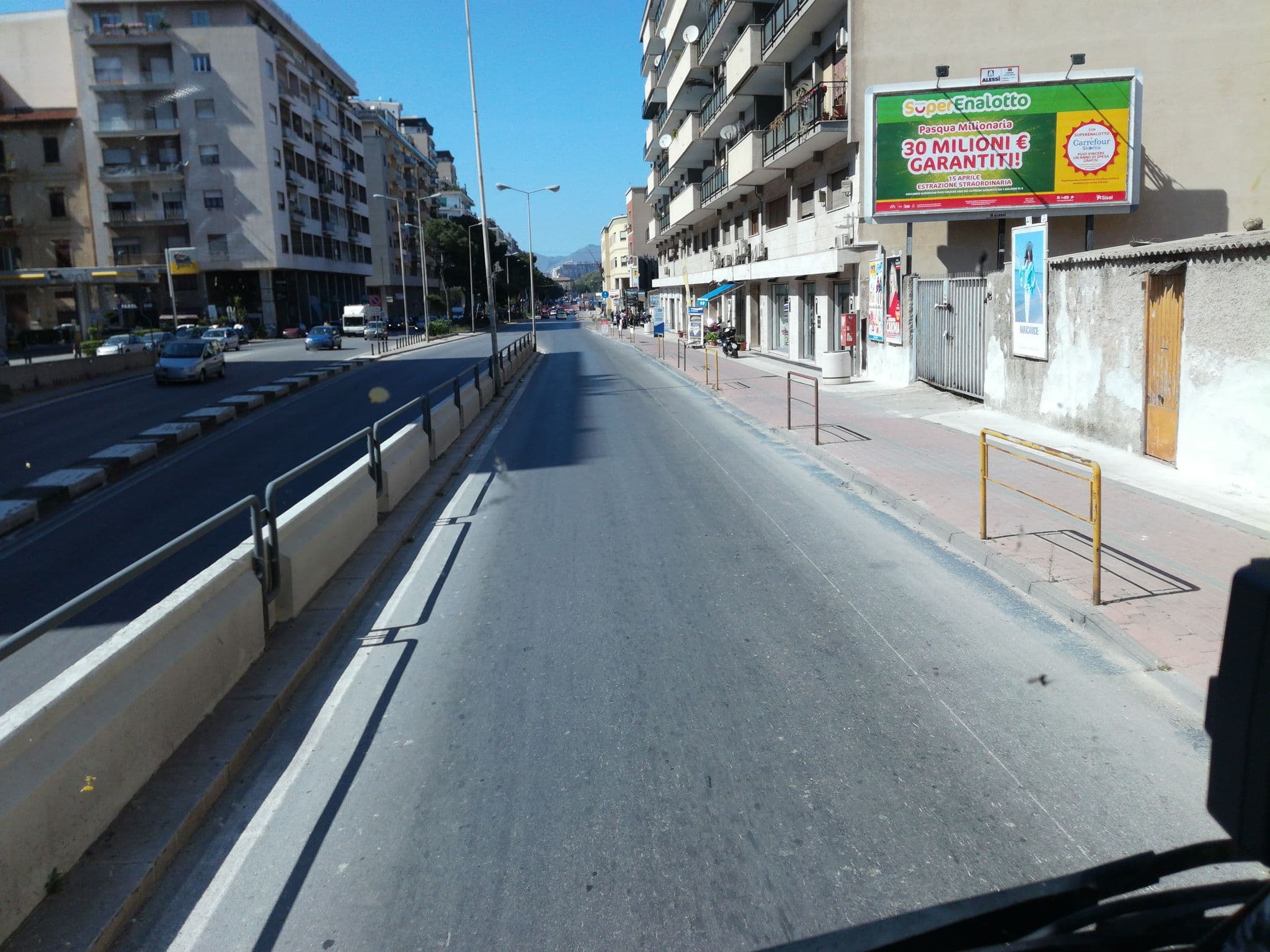 Street view near Calasicula, Palermo — © klimakas (CC BY-SA · Mapillary)