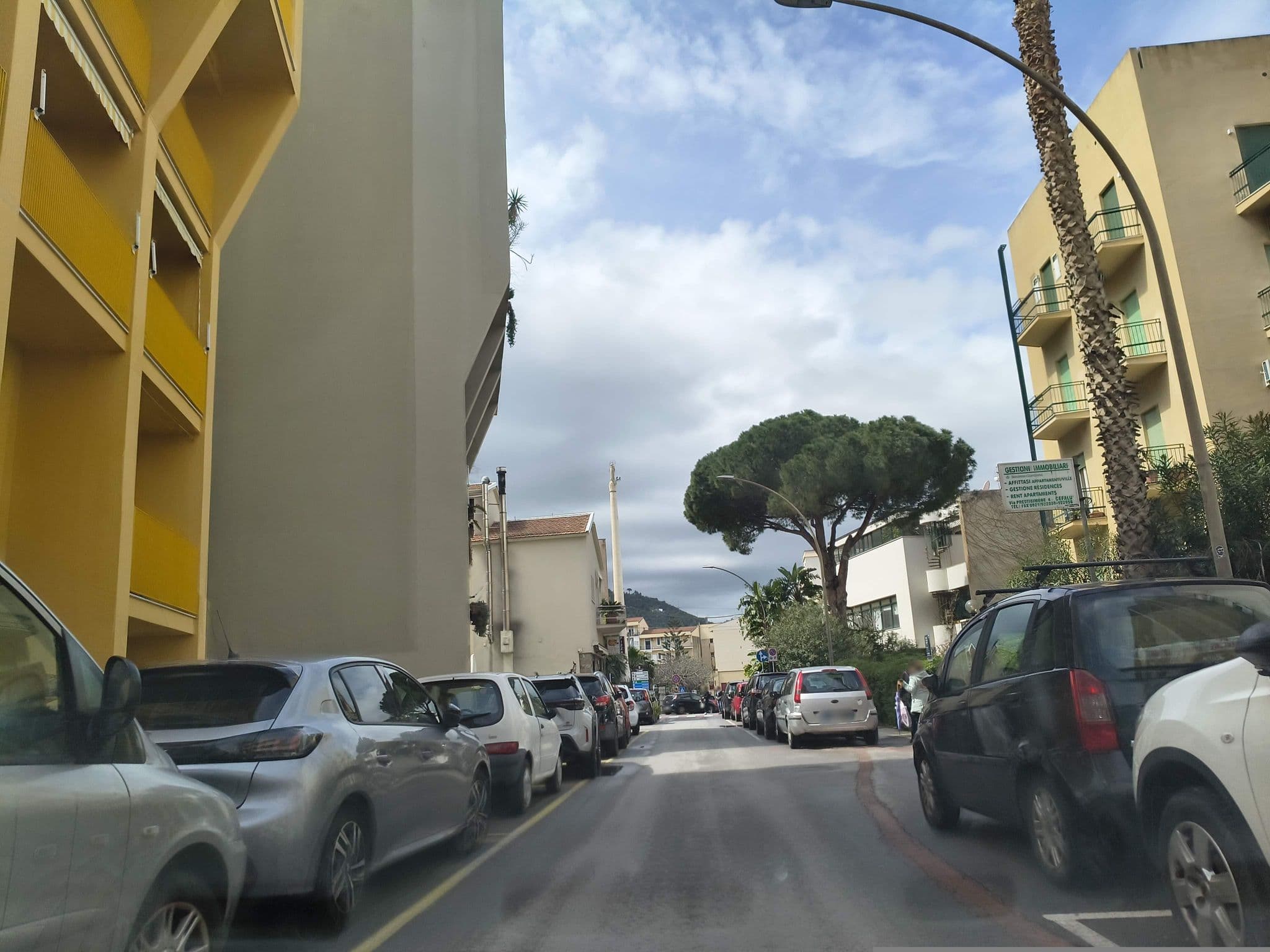 Street view near Casa Rosa Appartement, Cefalù — © kk4269302 (CC BY-SA · Mapillary)