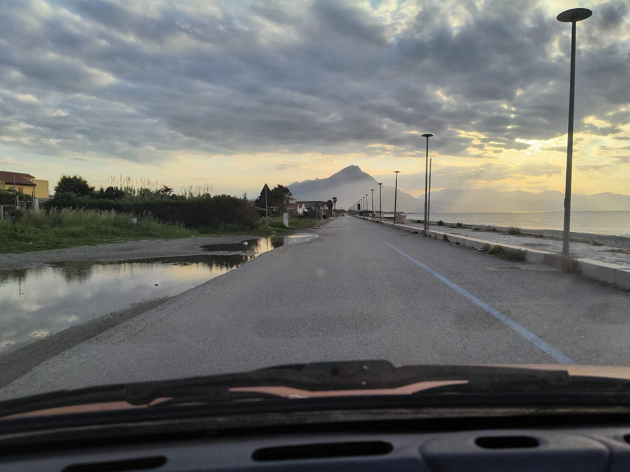 Street view near Perla Del Mare B&B, Campofelice di Roccella — © kk4269302 (CC BY-SA · Mapillary)