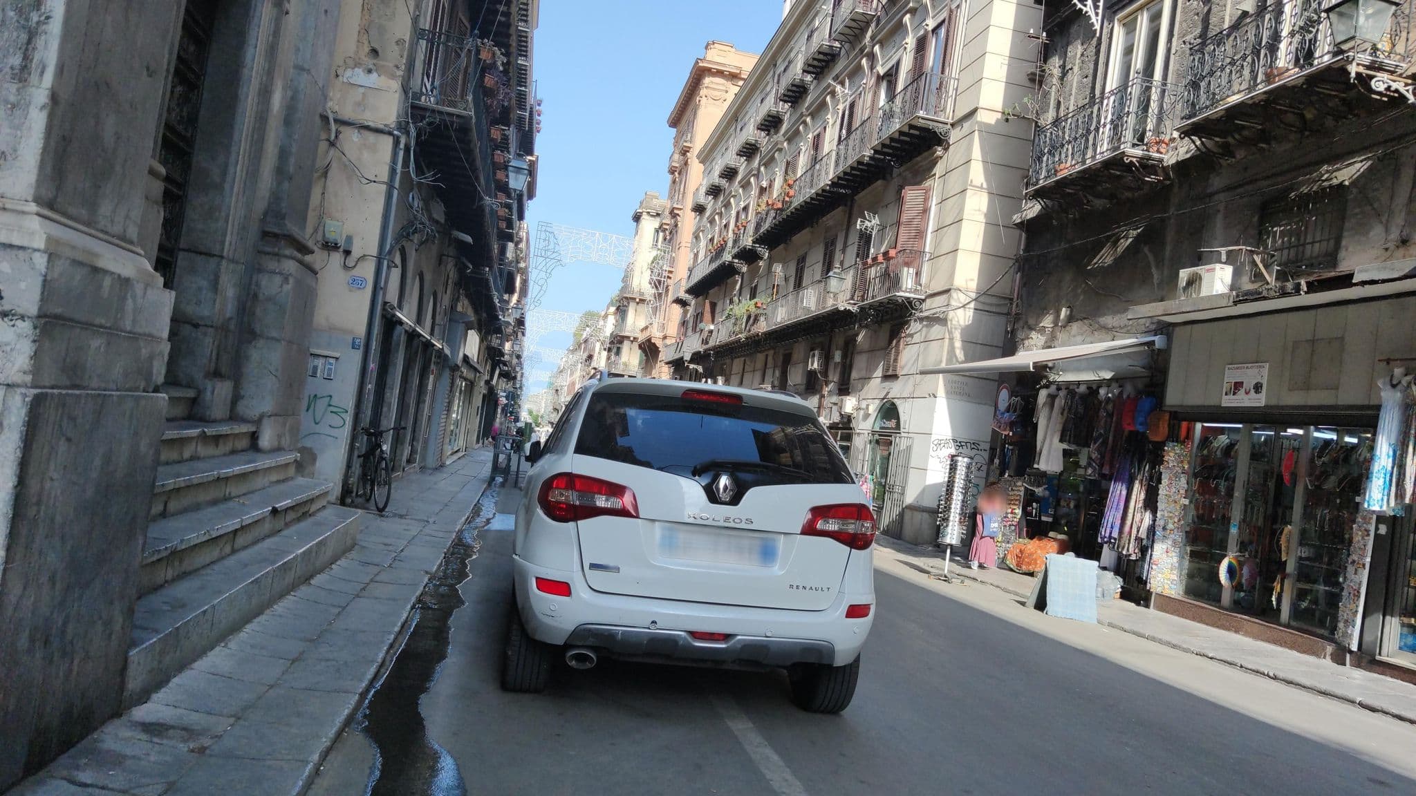 Street view near Attico 261, Palermo — © mrey (CC BY-SA · Mapillary)