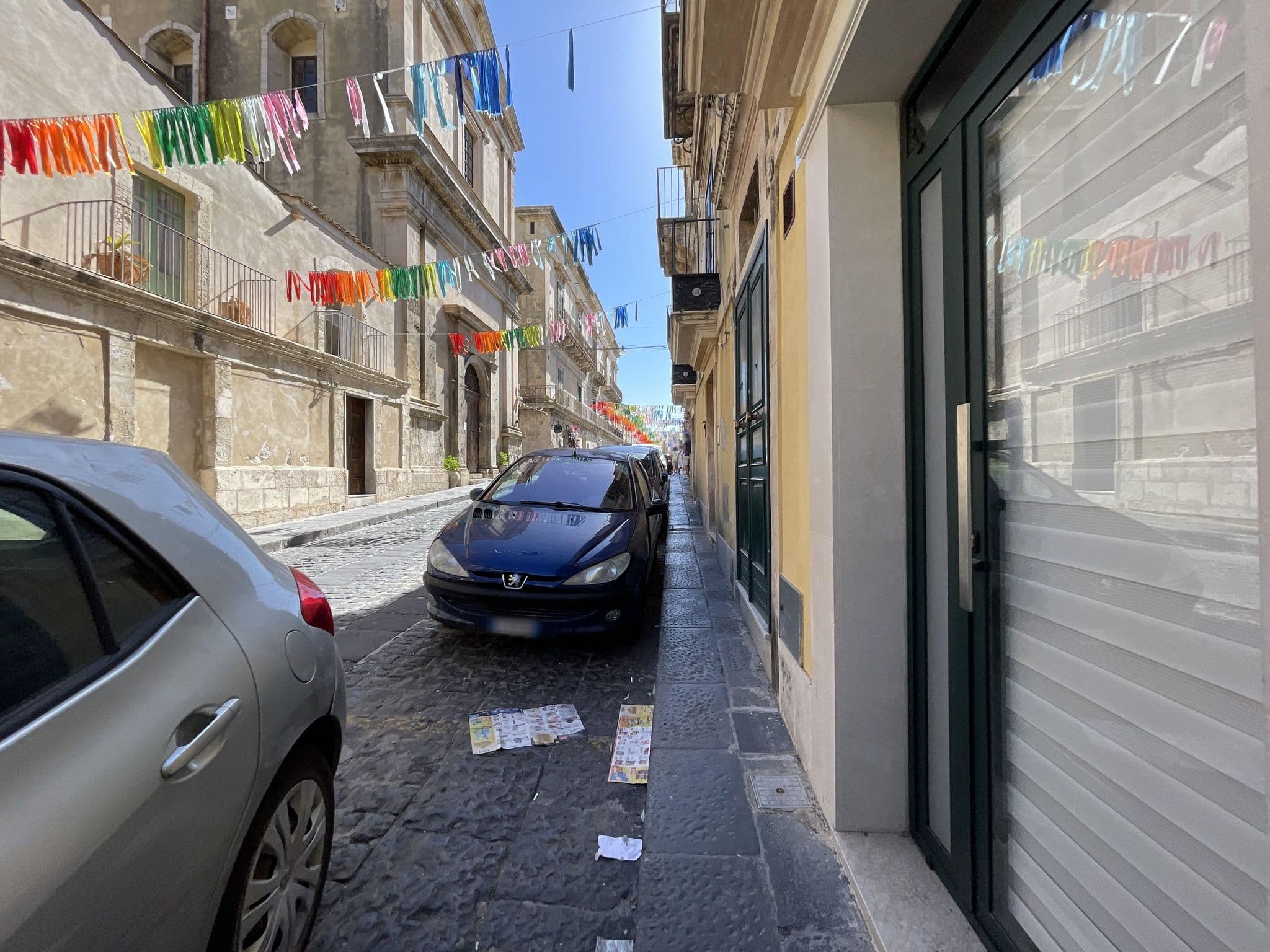 Street view near Bed & Breakfast Alba, Noto — © asturksever (CC BY-SA · Mapillary)