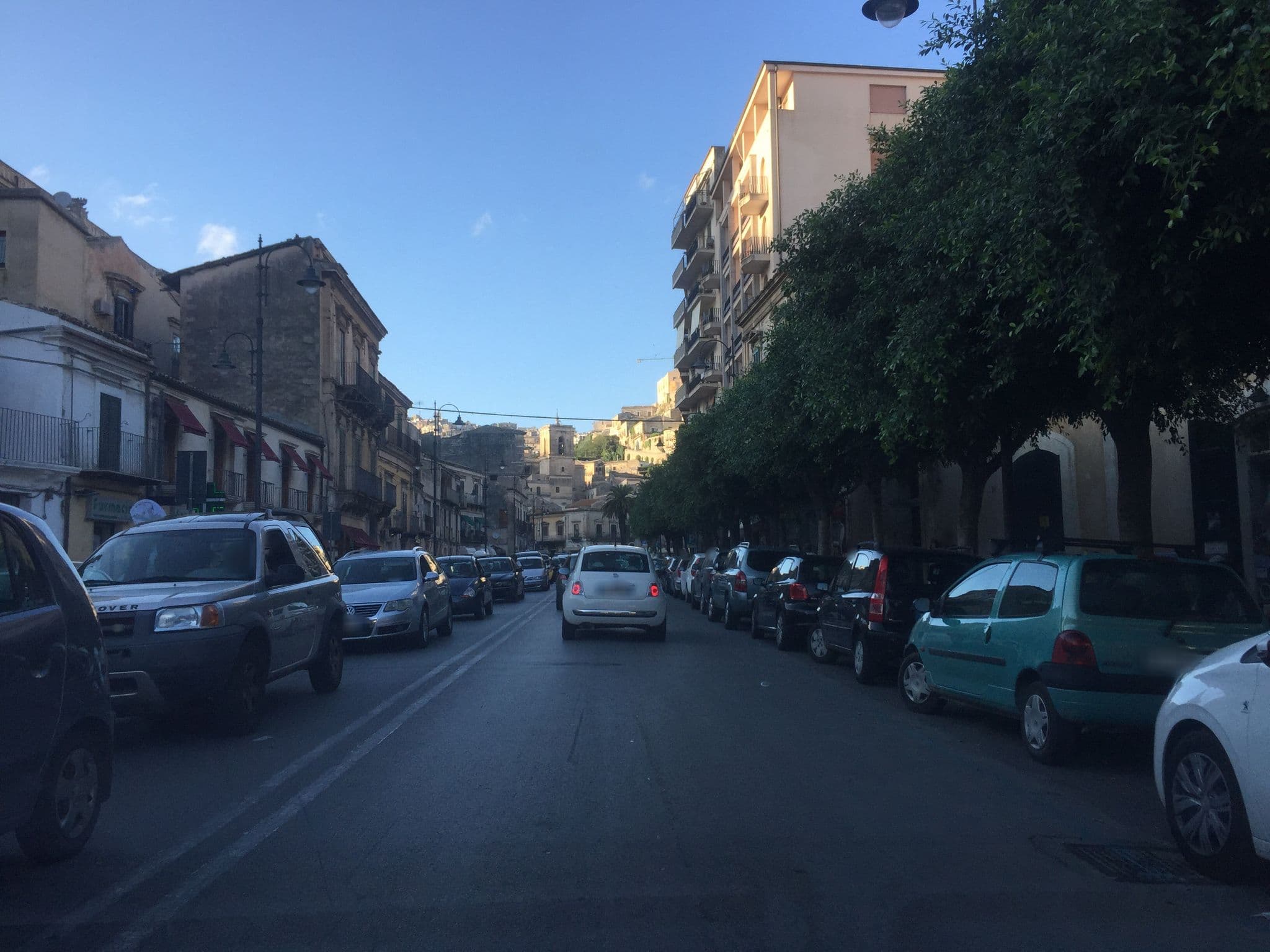 Street view near L'Orangerie, Modica — © nisselson (CC BY-SA · Mapillary)