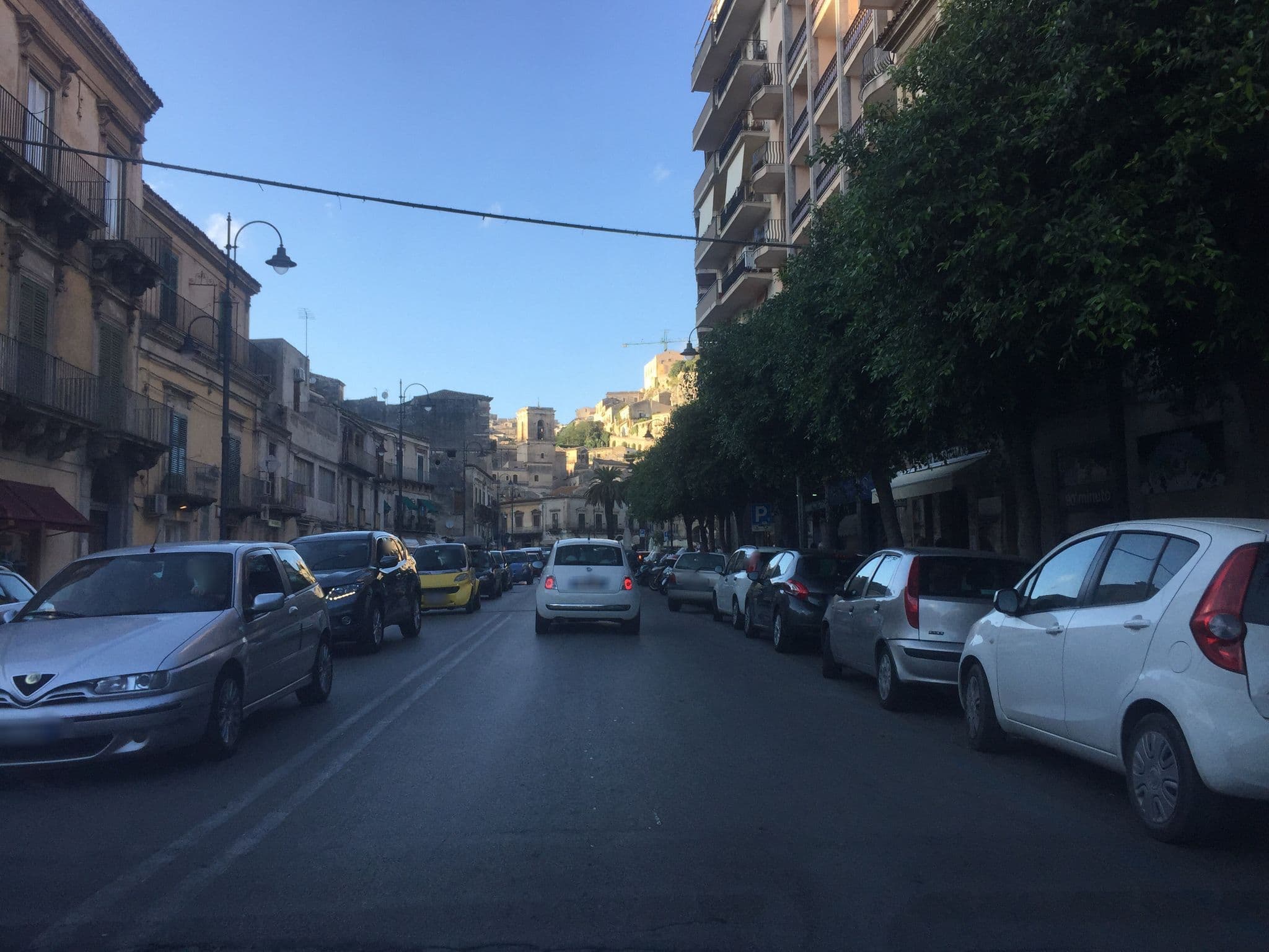 Street view near Monoresort, Modica — © nisselson (CC BY-SA · Mapillary)