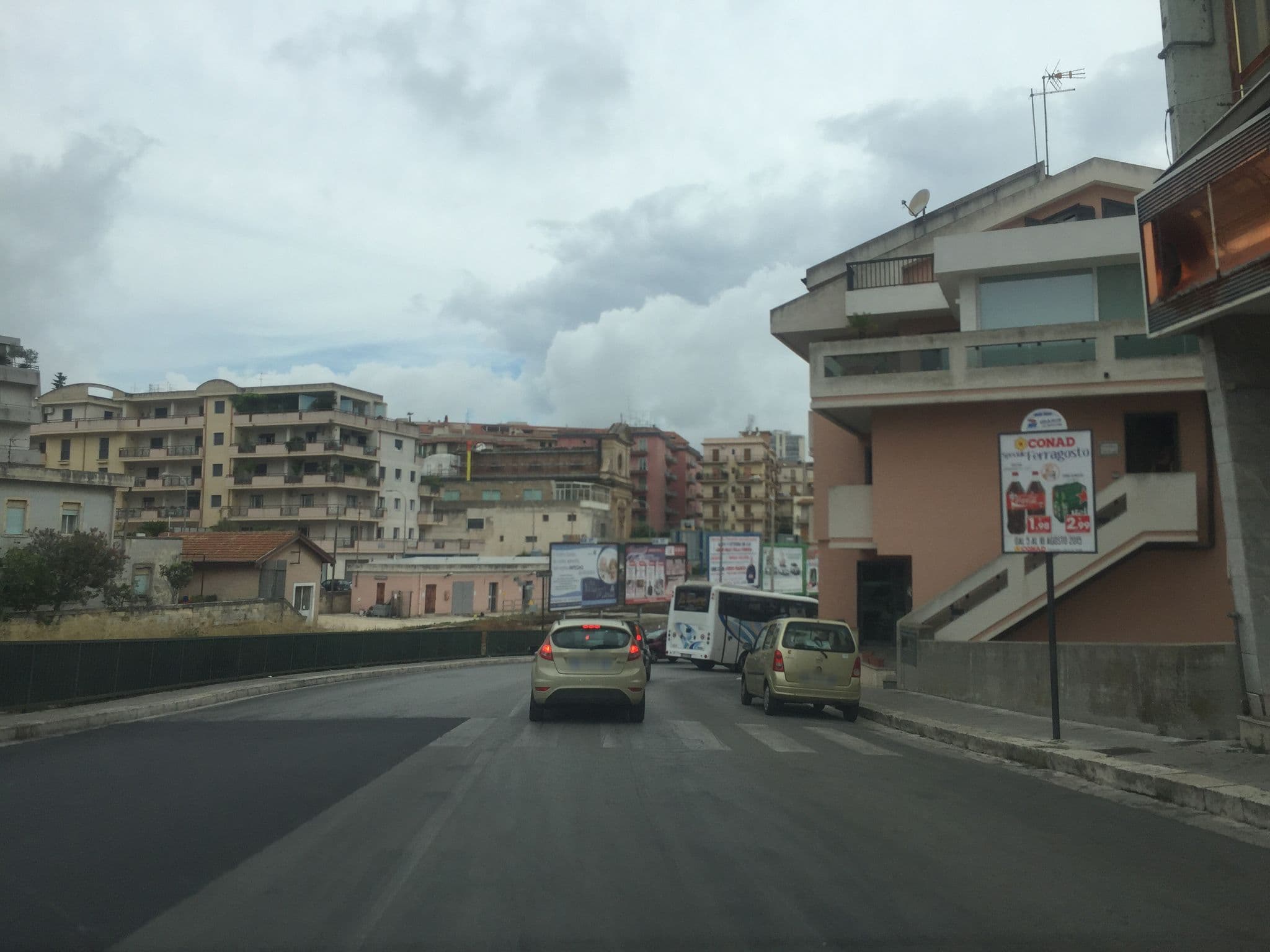 Street view near Hotel Miramare ****, Ragusa — © nisselson (CC BY-SA · Mapillary)