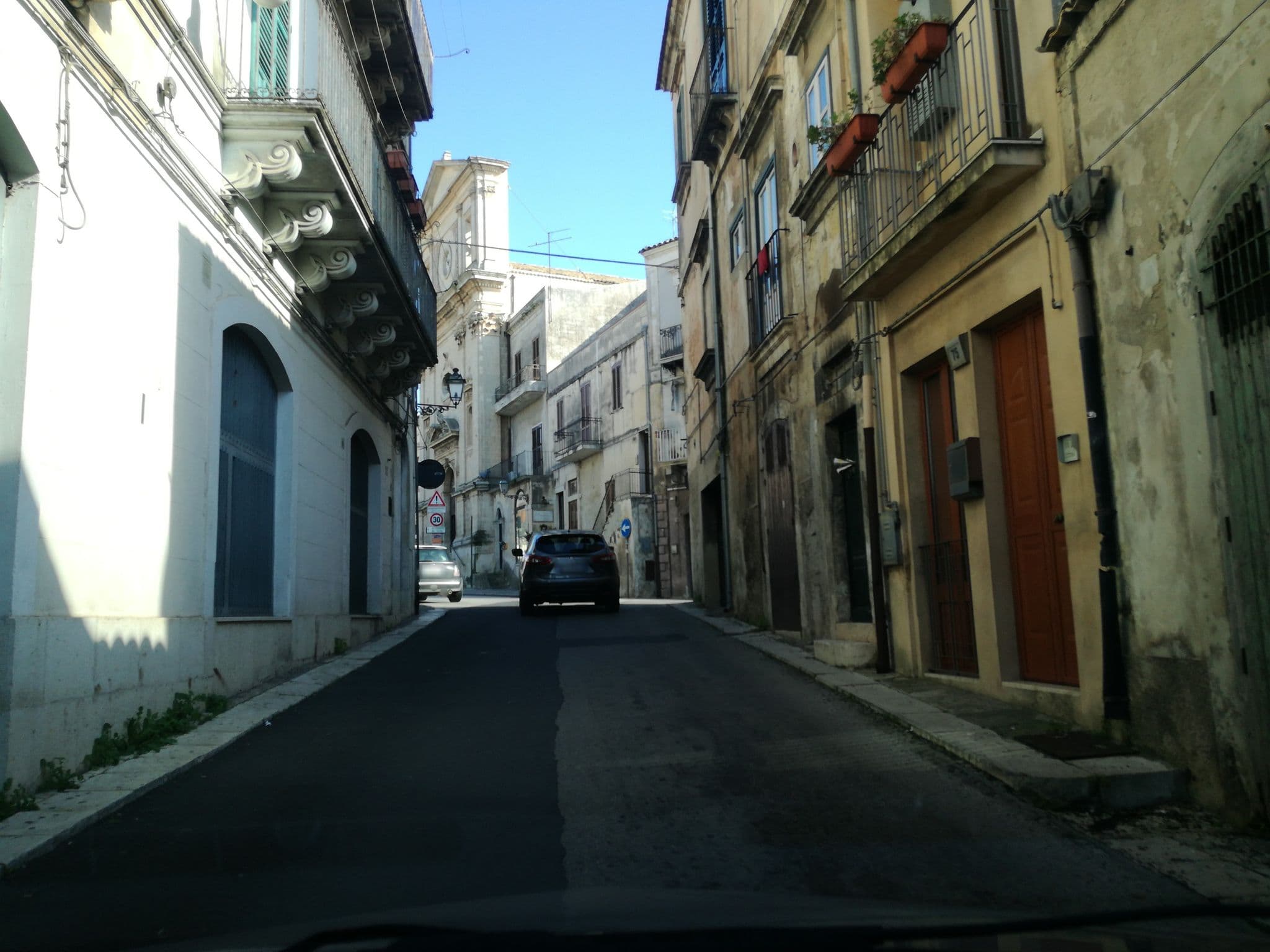 Street view near Le Cinque Luci, Modica — © aury88 (CC BY-SA · Mapillary)