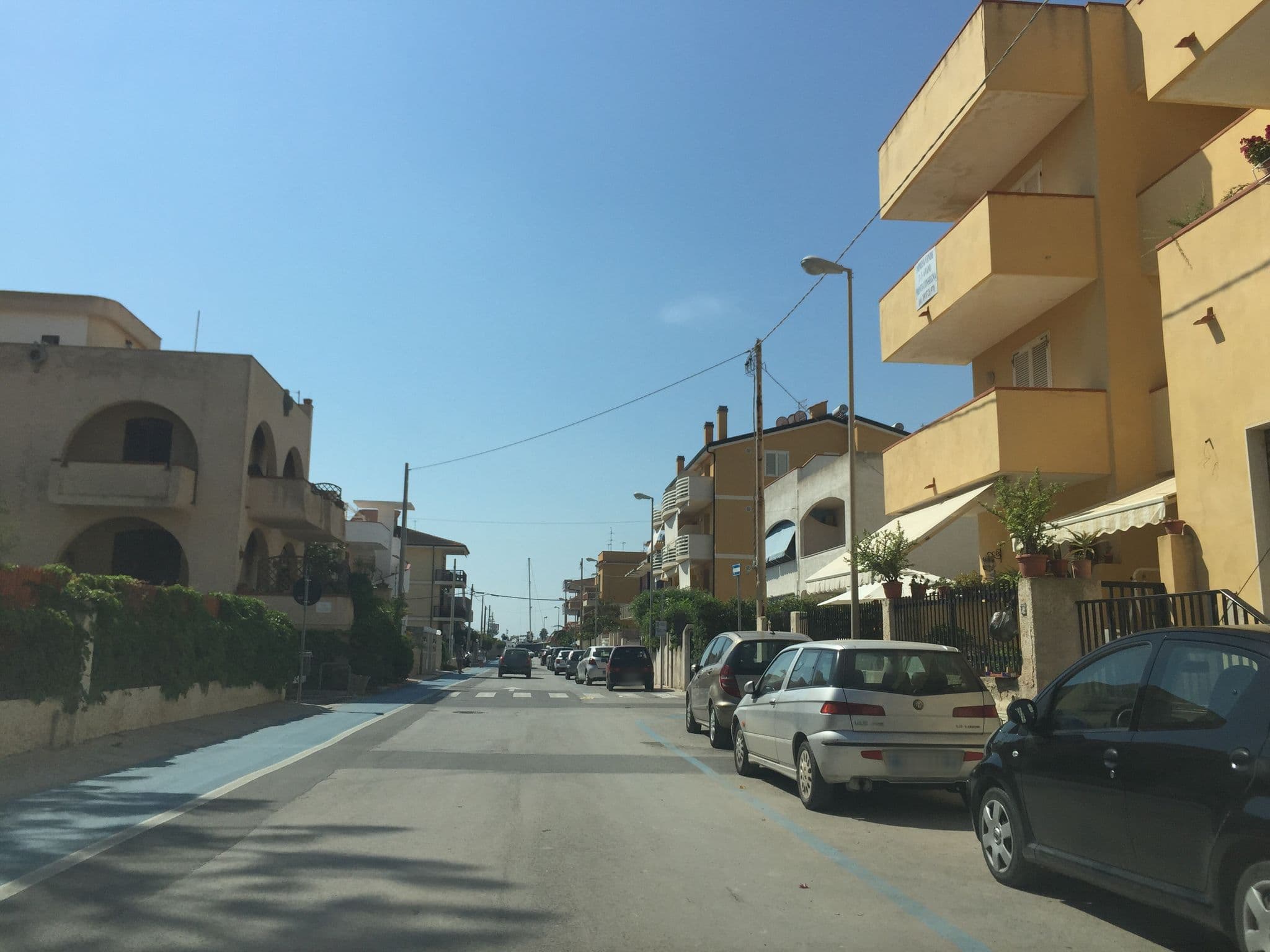 Street view near Casa vacanza Orchidea, Pachino — © nisselson (CC BY-SA · Mapillary)