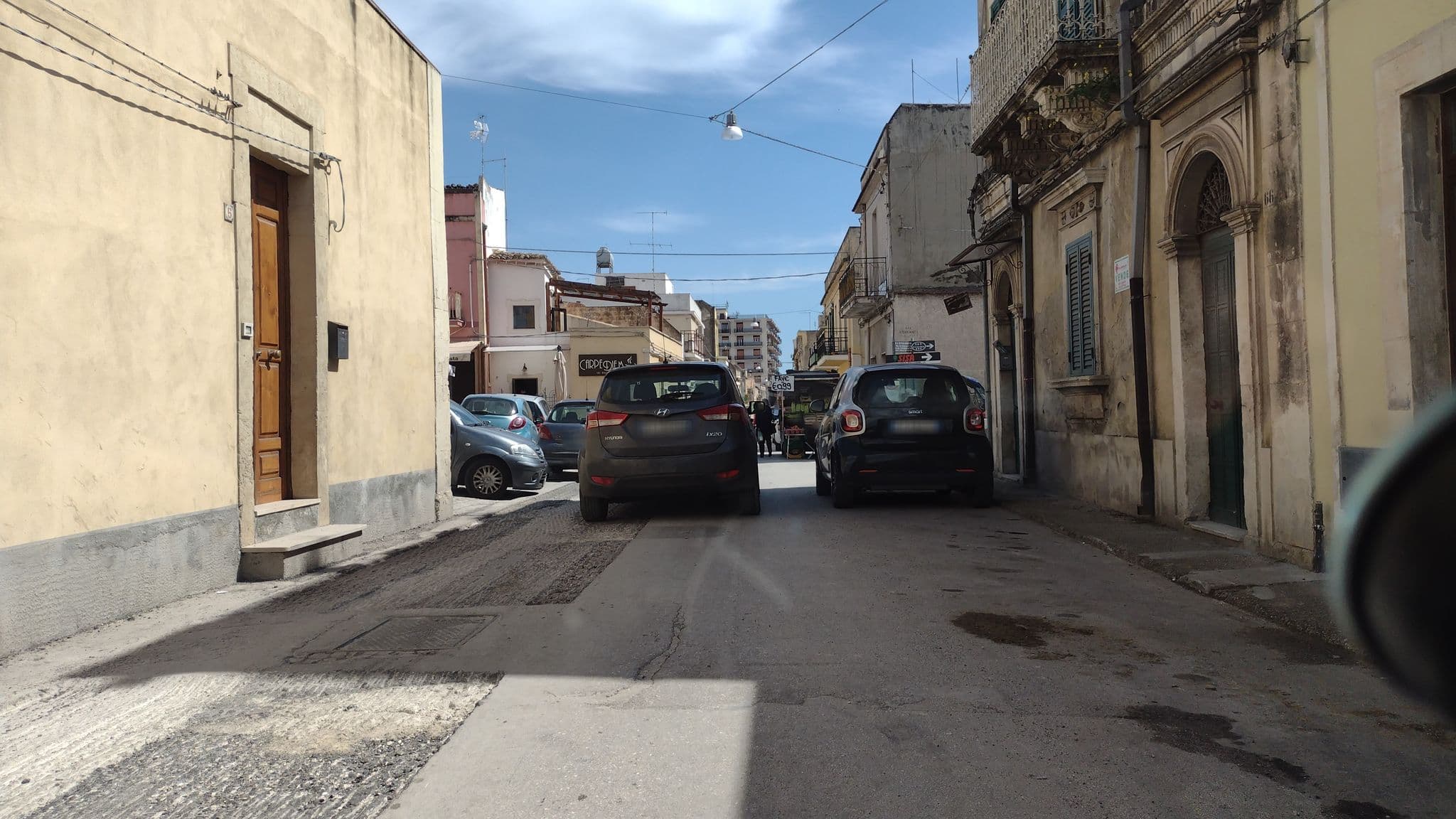 Street view near House Victoria, Noto — © notobiene (CC BY-SA · Mapillary)