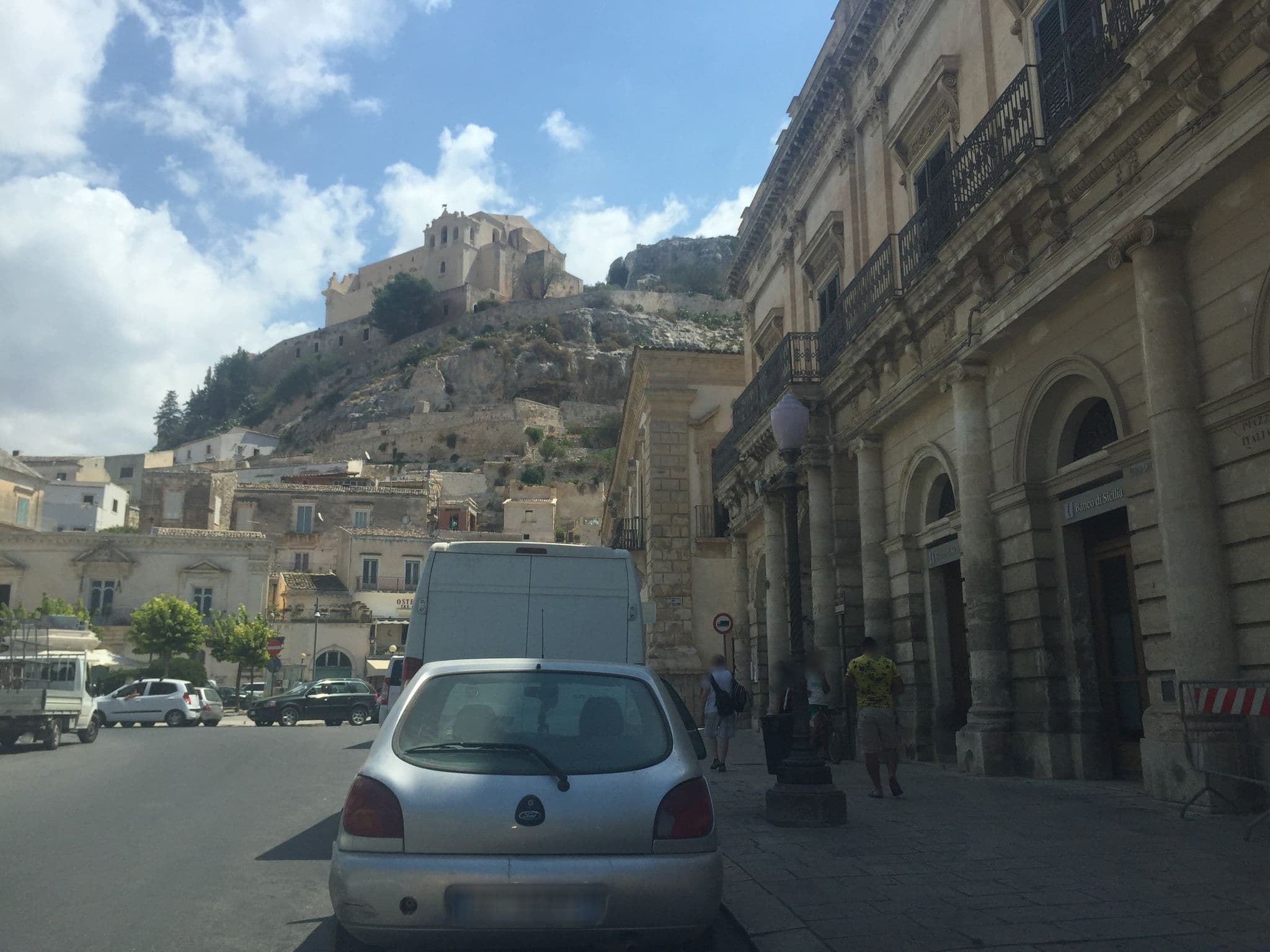 Street view near Compagnia del Mediterraneo, Scicli — © nisselson (CC BY-SA · Mapillary)