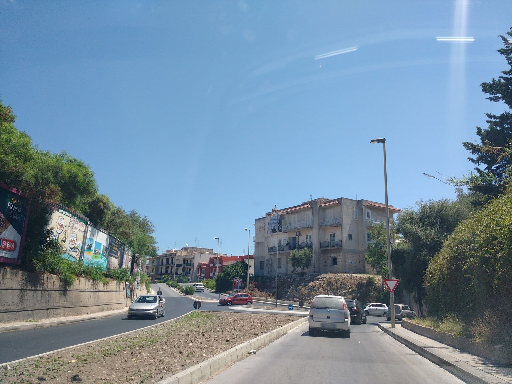 Street view near Hotel Continental, Pozzallo — © thetornado76 (CC BY-SA · Mapillary)