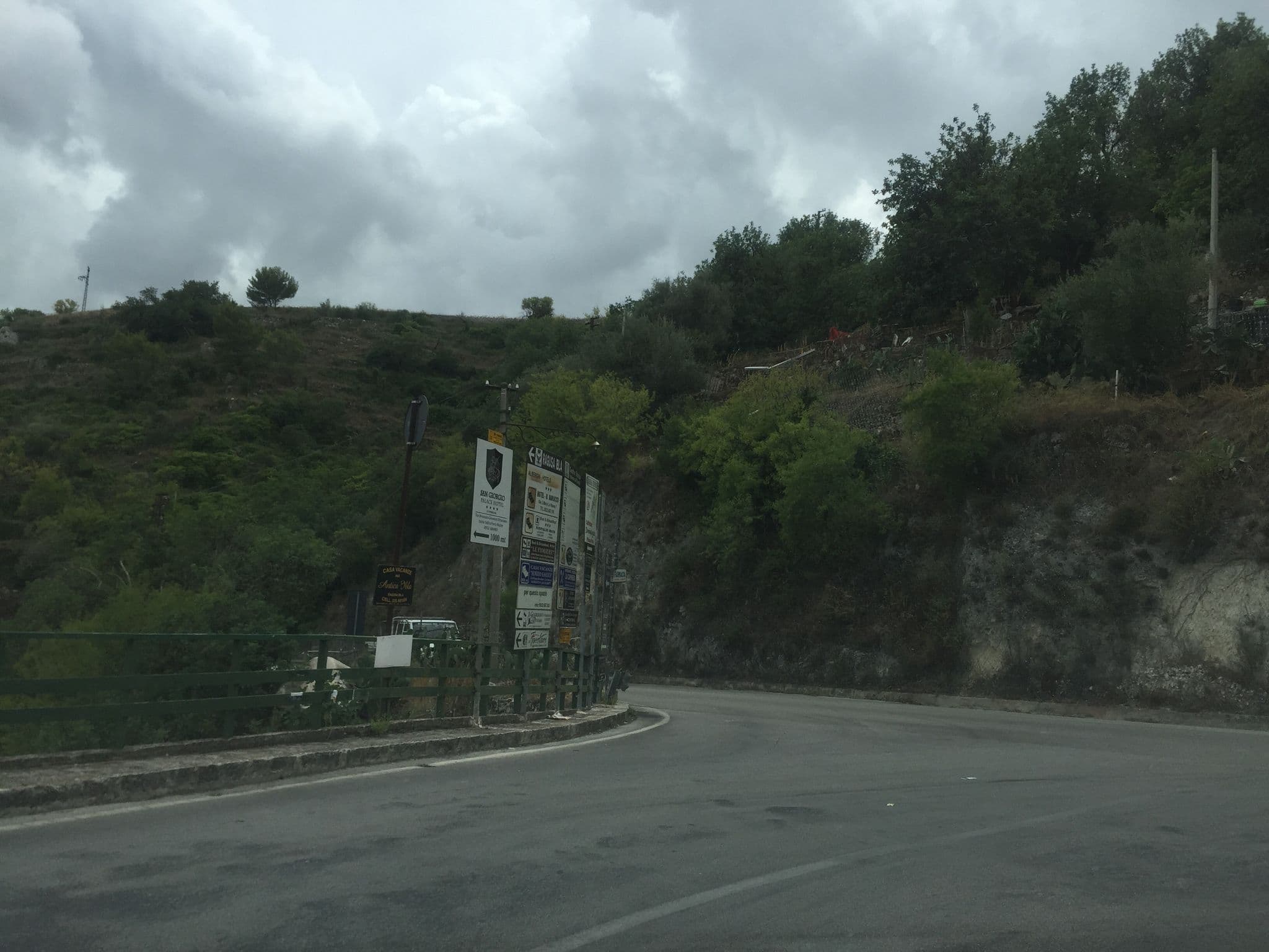 Street view near Vecchio Castello, Ragusa — © nisselson (CC BY-SA · Mapillary)