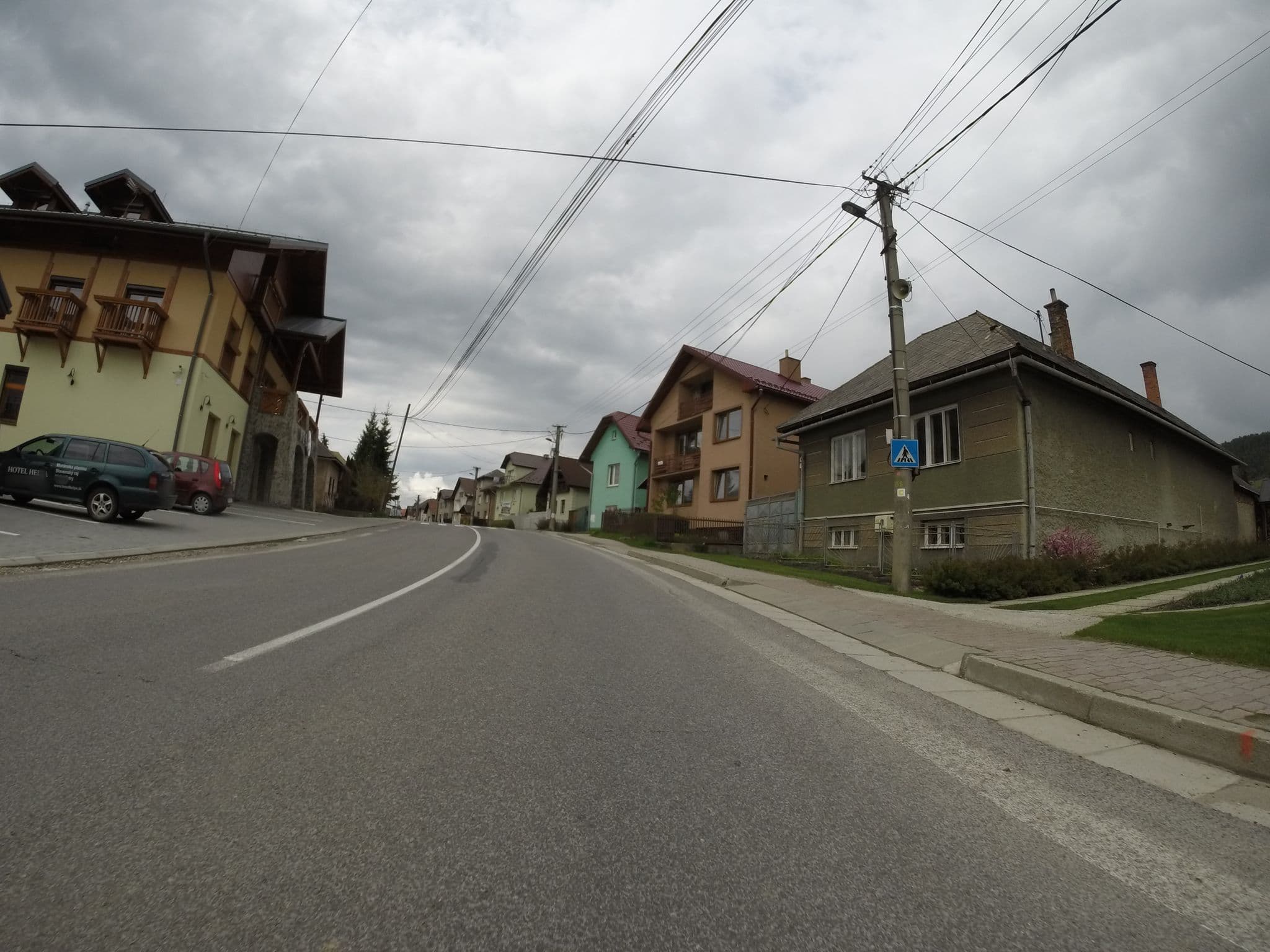 Street view near Hotel Heľpa, Polomka — © kayle (CC BY-SA · Mapillary)