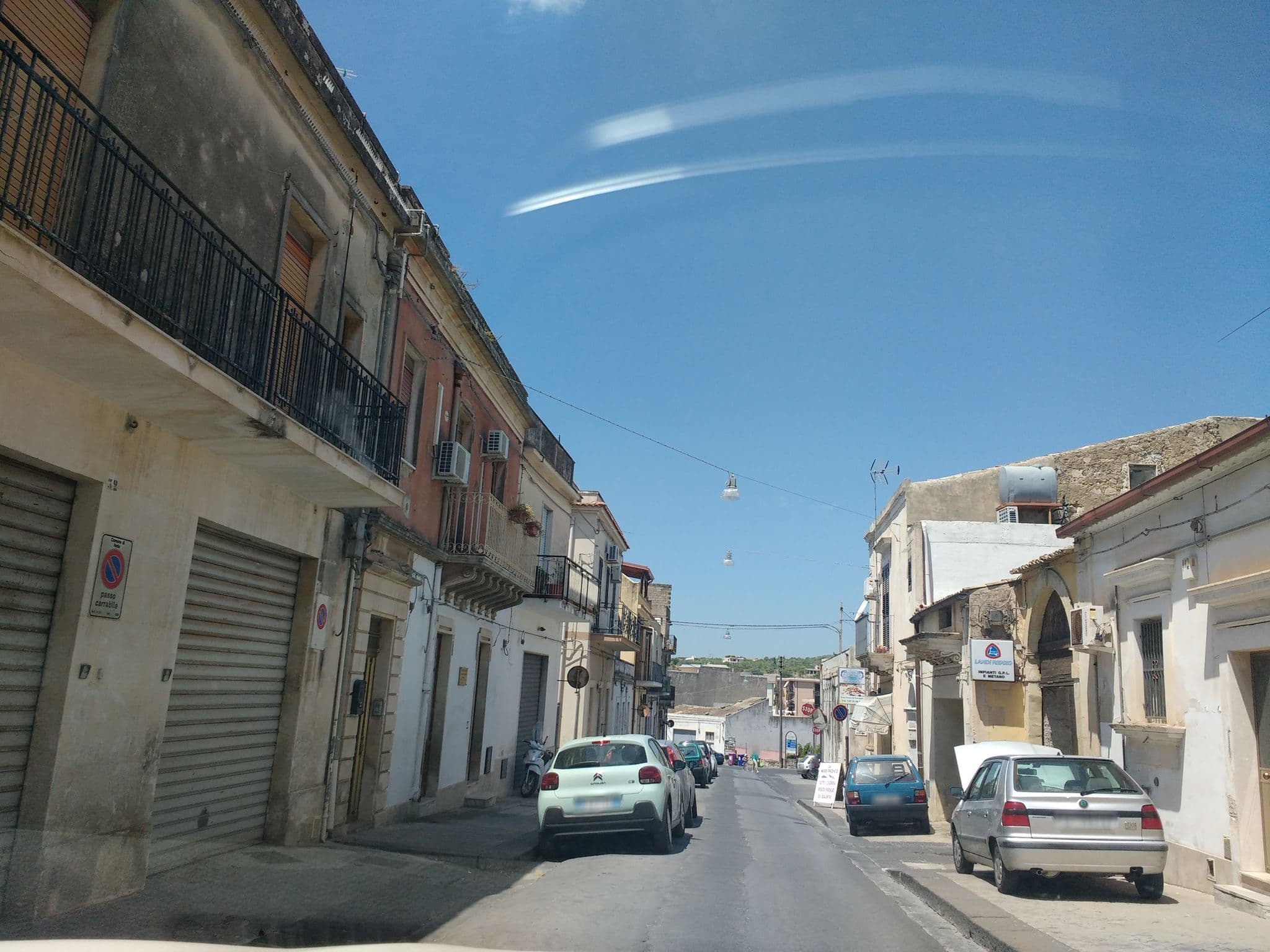 Street view near La Casa Bianca, Noto — © thetornado76 (CC BY-SA · Mapillary)