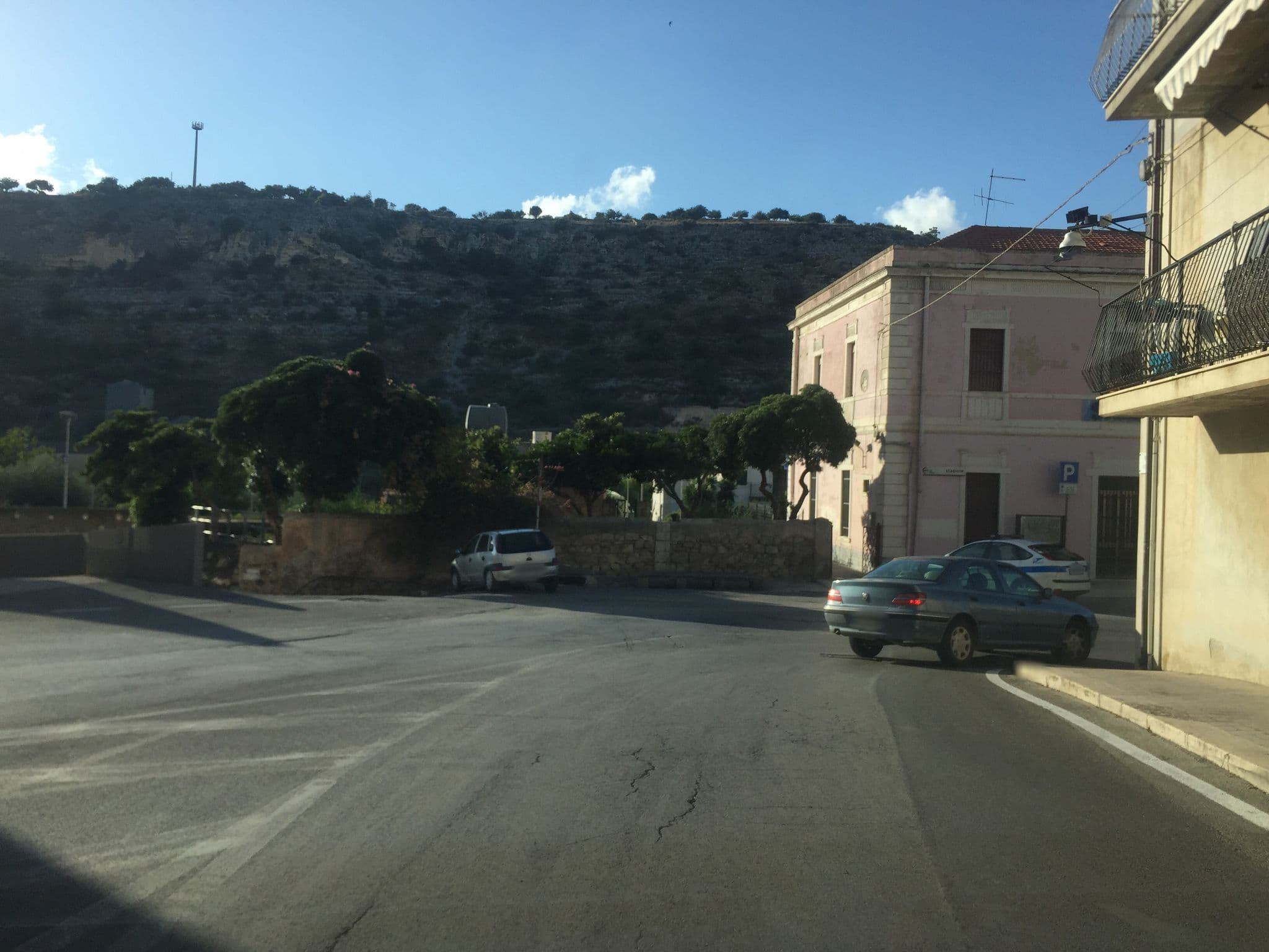 Street view near Donna Guglielma holidays Scicli, Scicli — © nisselson (CC BY-SA · Mapillary)