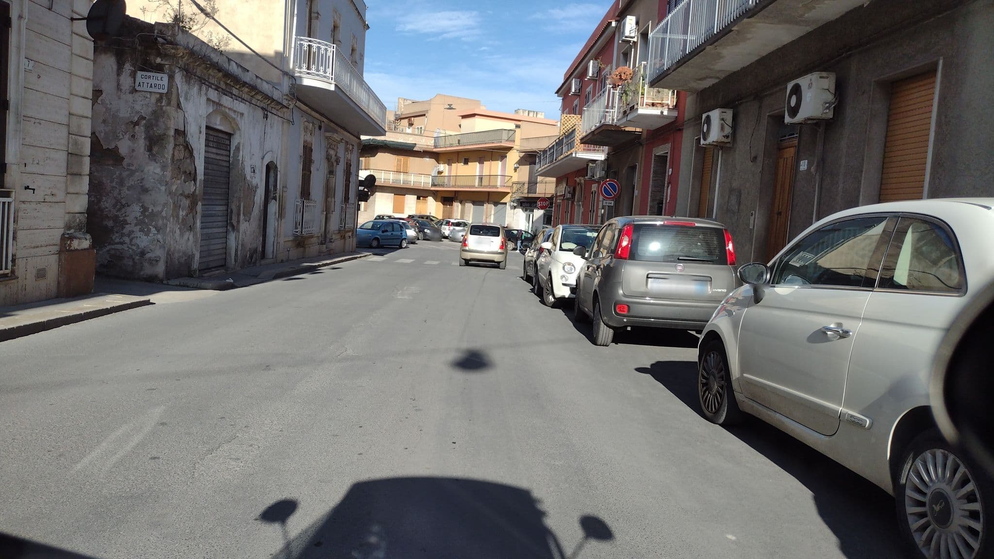 Street view near Le Tre Rose di Mary, Avola — © notobiene (CC BY-SA · Mapillary)