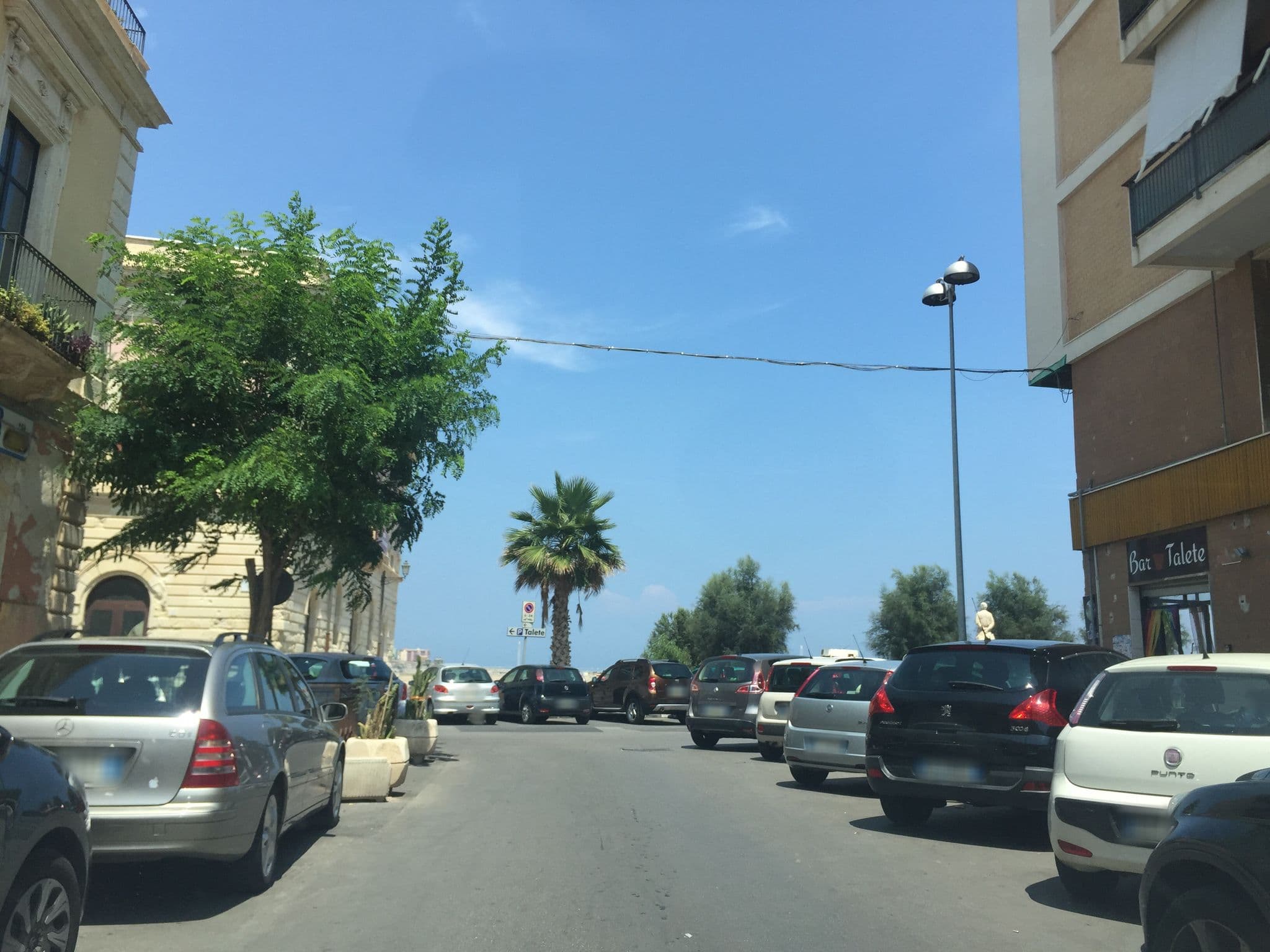 Street view near B&B Ortigia SeaView, Siracusa — © nisselson (CC BY-SA · Mapillary)