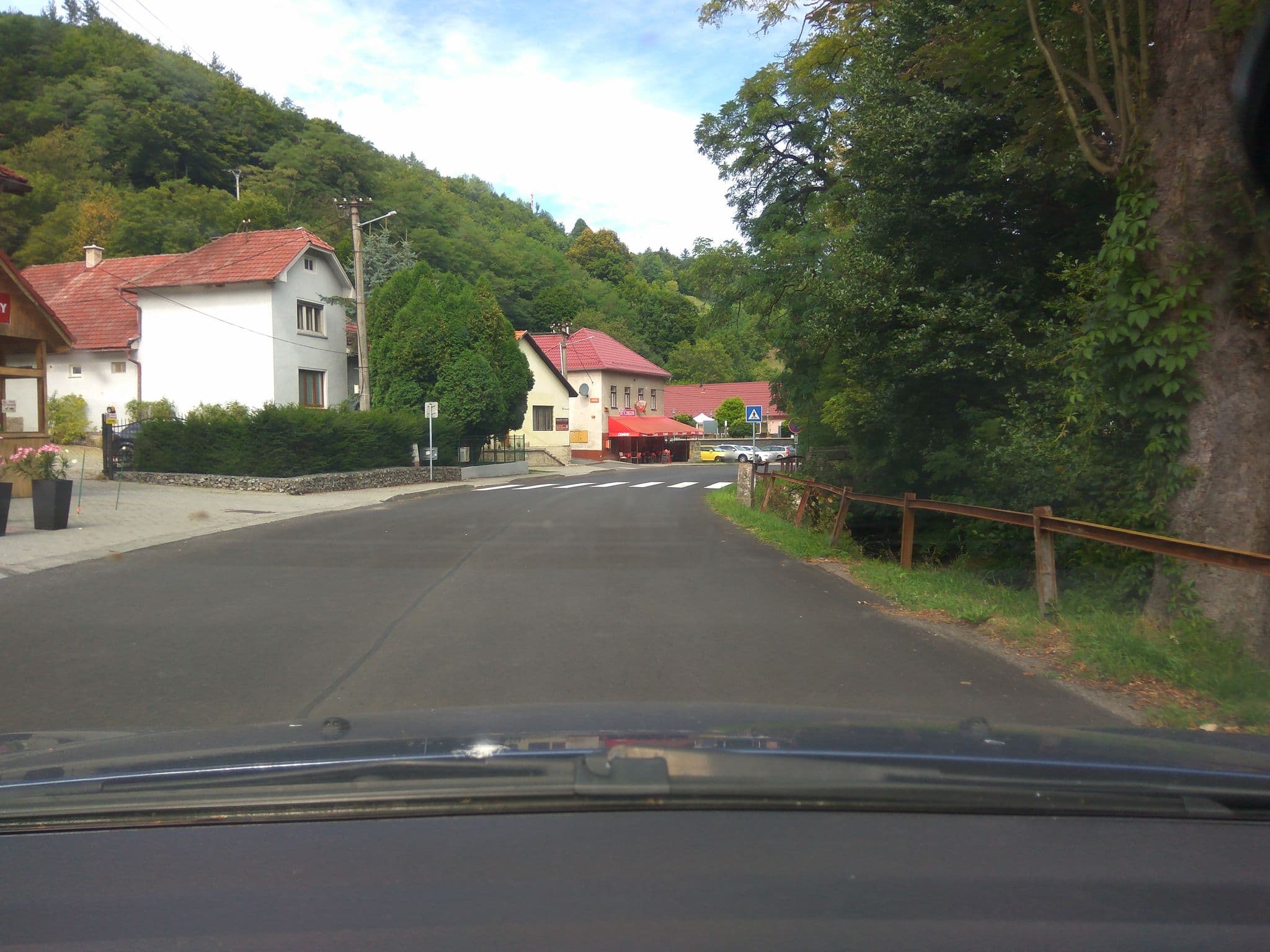 Street view near Centrum, Žiar nad Hronom — © segi (CC BY-SA · Mapillary)