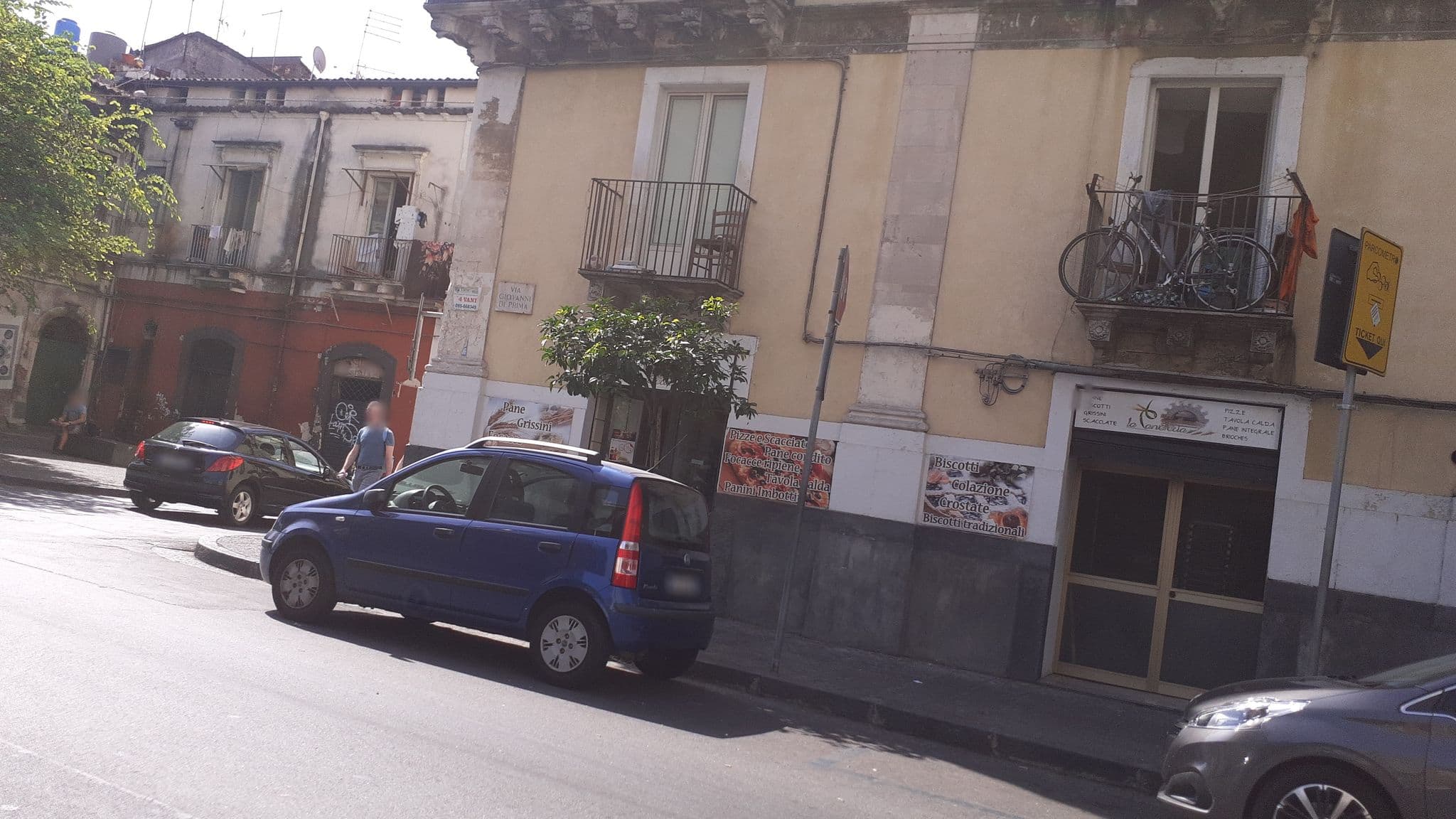 Street view near AC Home, Catania — © agliatav (CC BY-SA · Mapillary)