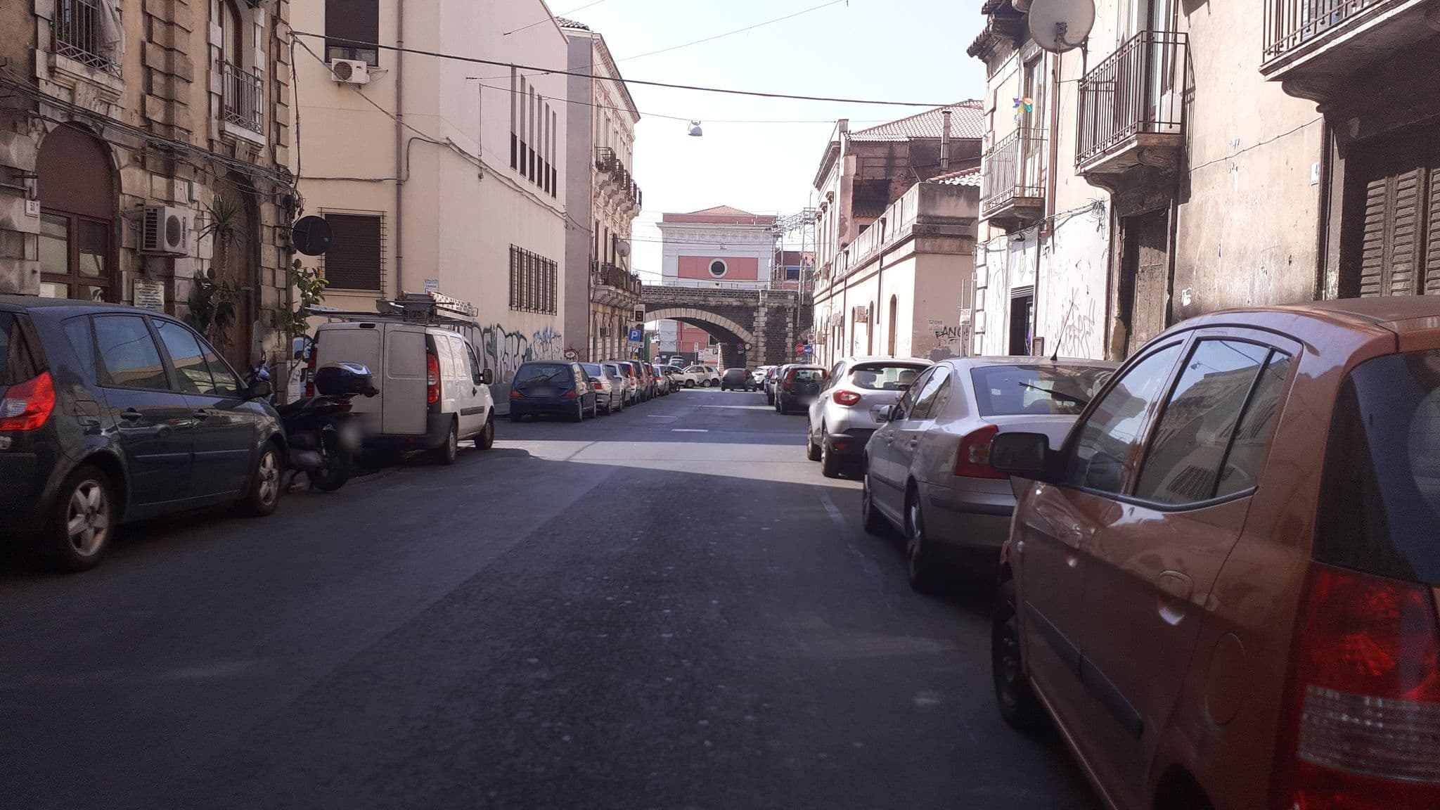 Street view near Le Dimore Degli Archi Catania, Catania — © agliatav (CC BY-SA · Mapillary)