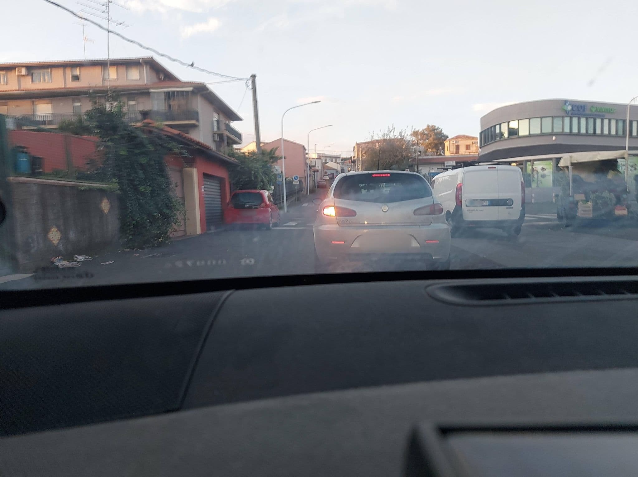Street view near Red Orange Catania Ognina, Cerza — © www_chd_it (CC BY-SA · Mapillary)