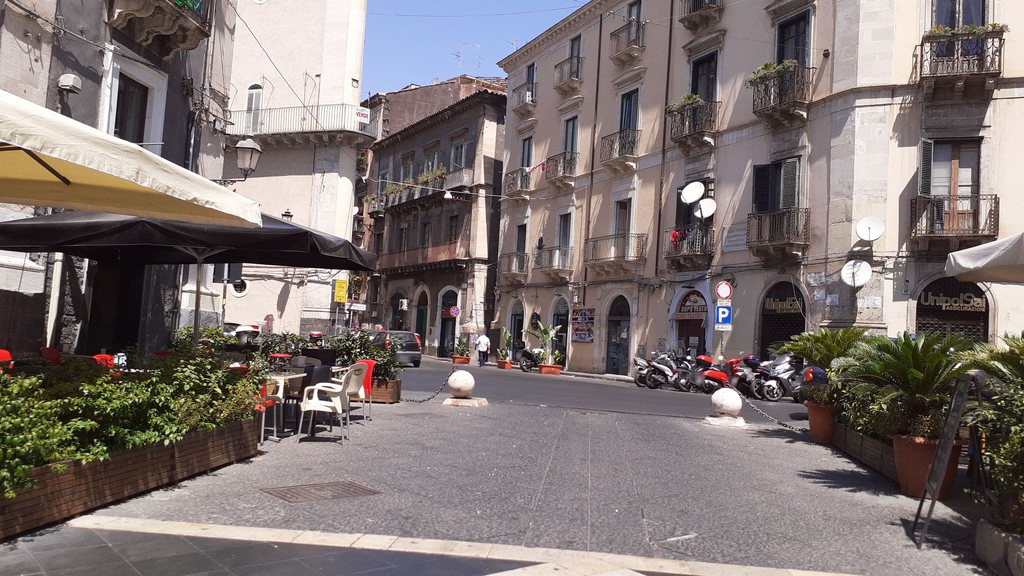 Street view near Terrazza Sangiuliano, Catania — © agliatav (CC BY-SA · Mapillary)