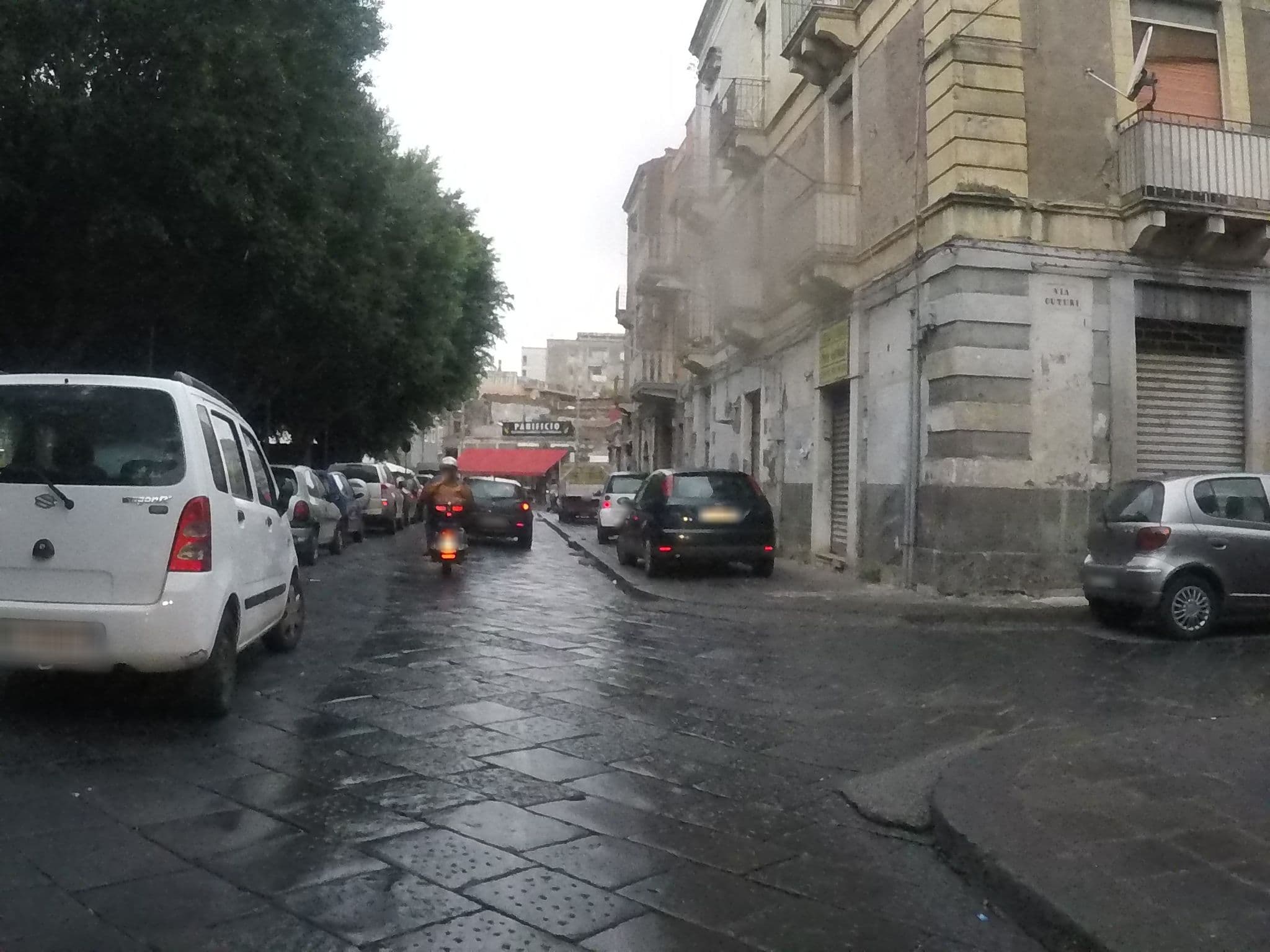 Street view near Sicily house, Catania — © kobykarin (CC BY-SA · Mapillary)
