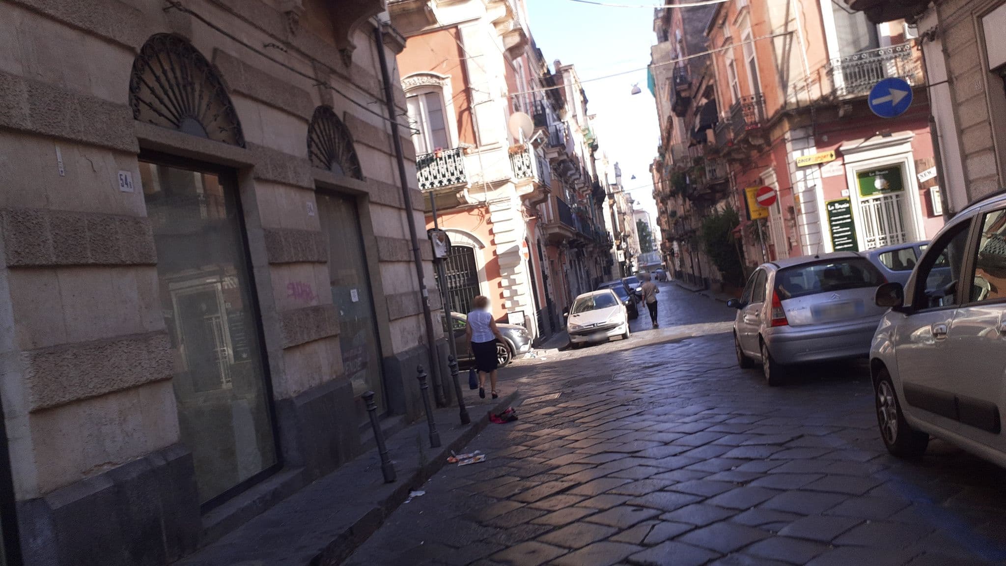 Street view near Angiolucci Association SRL, Catania — © agliatav (CC BY-SA · Mapillary)