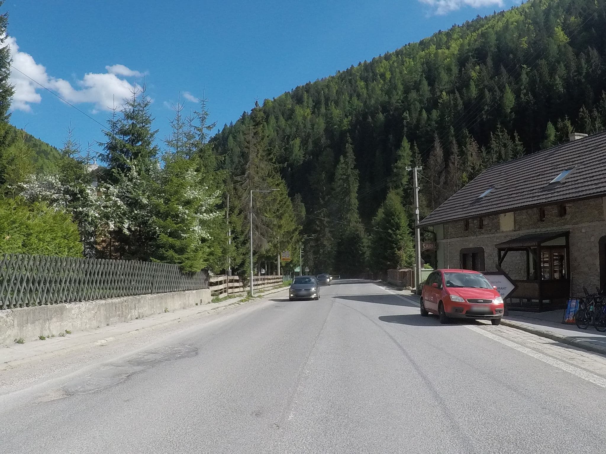 Street view near Hostinec Stará krčma, Dobšiná — © chrisbeddow (CC BY-SA · Mapillary)