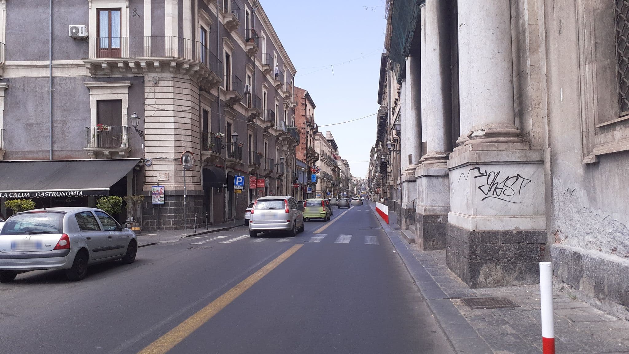 Street view near B&B Scaira Larmisi, Catania — © agliatav (CC BY-SA · Mapillary)