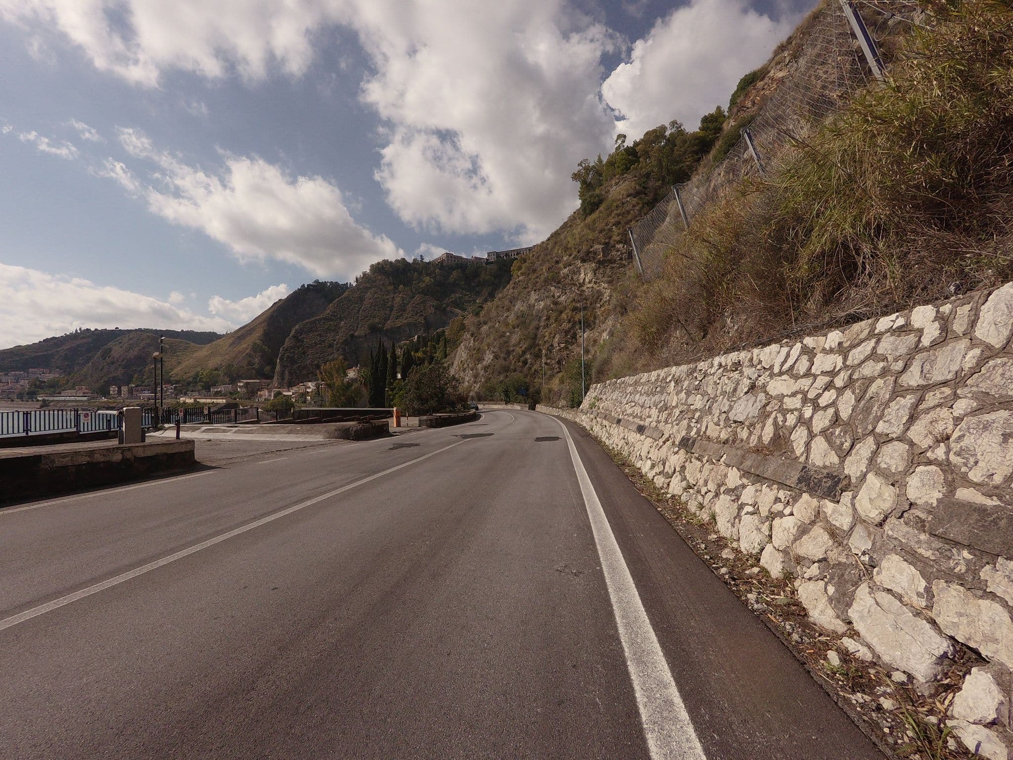 Street view near Il Signò Cocco Taormina, Taormina — © posiki (CC BY-SA · Mapillary)