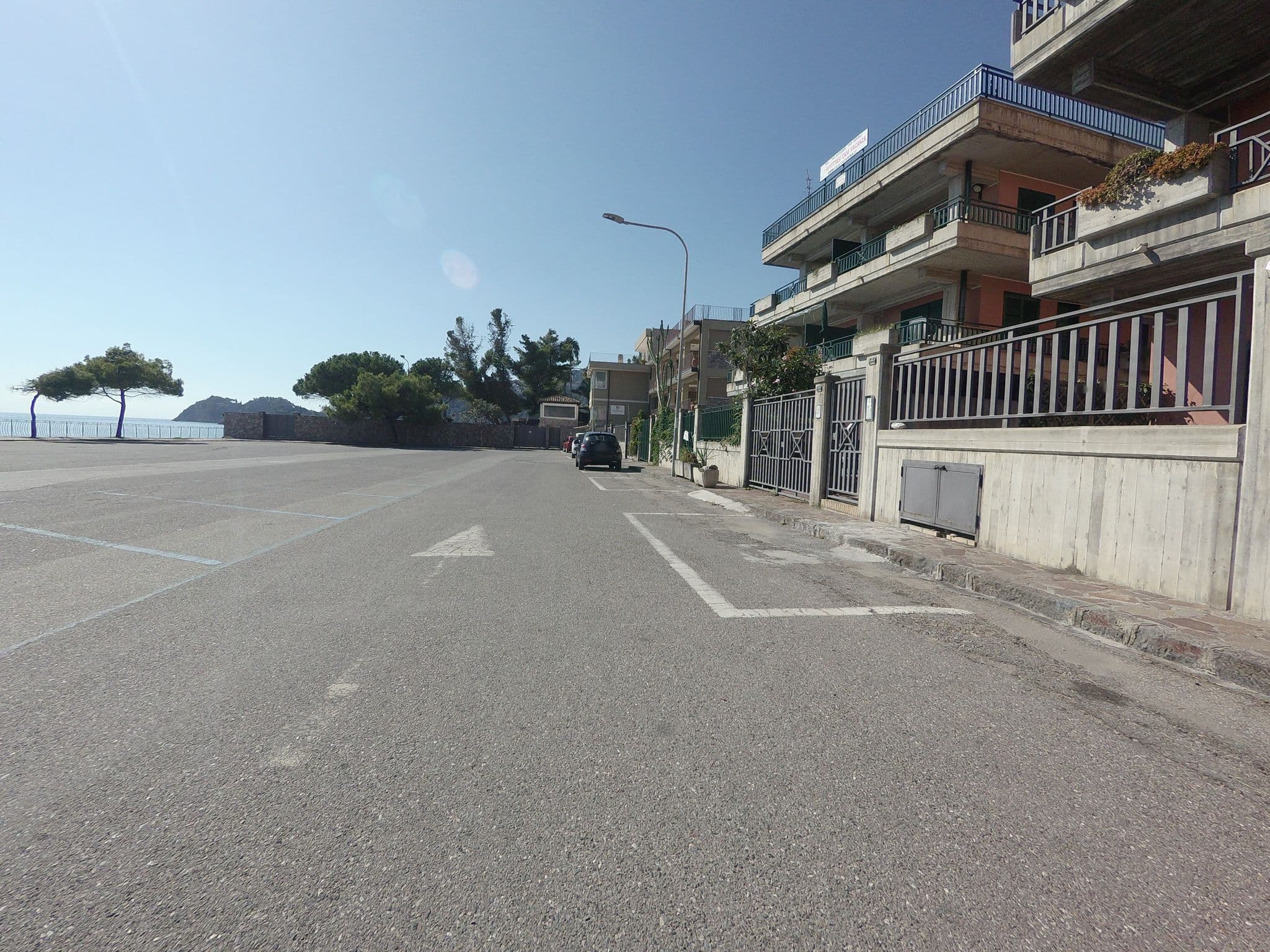 Street view near On Beach, Letojanni — © posiki (CC BY-SA · Mapillary)