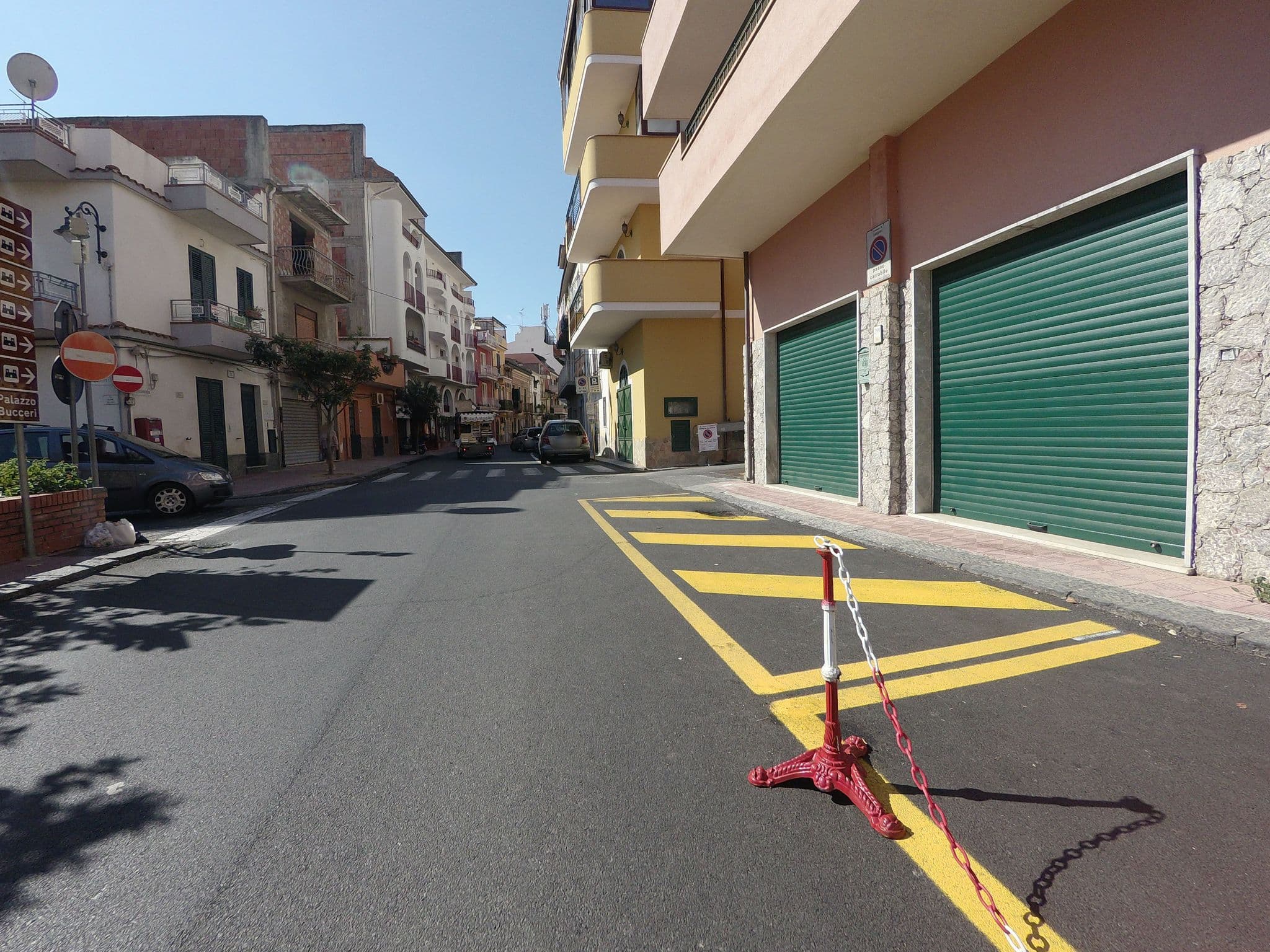 Street view near Hotel Sylesia Letojanni, Letojanni — © posiki (CC BY-SA · Mapillary)