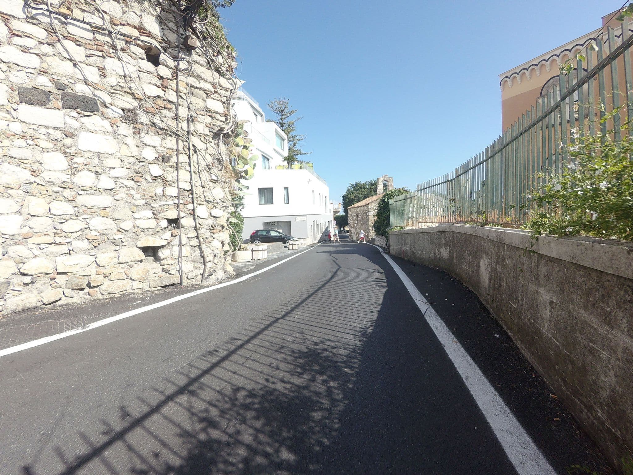 Street view near B&b Akropolis, Taormina — © posiki (CC BY-SA · Mapillary)