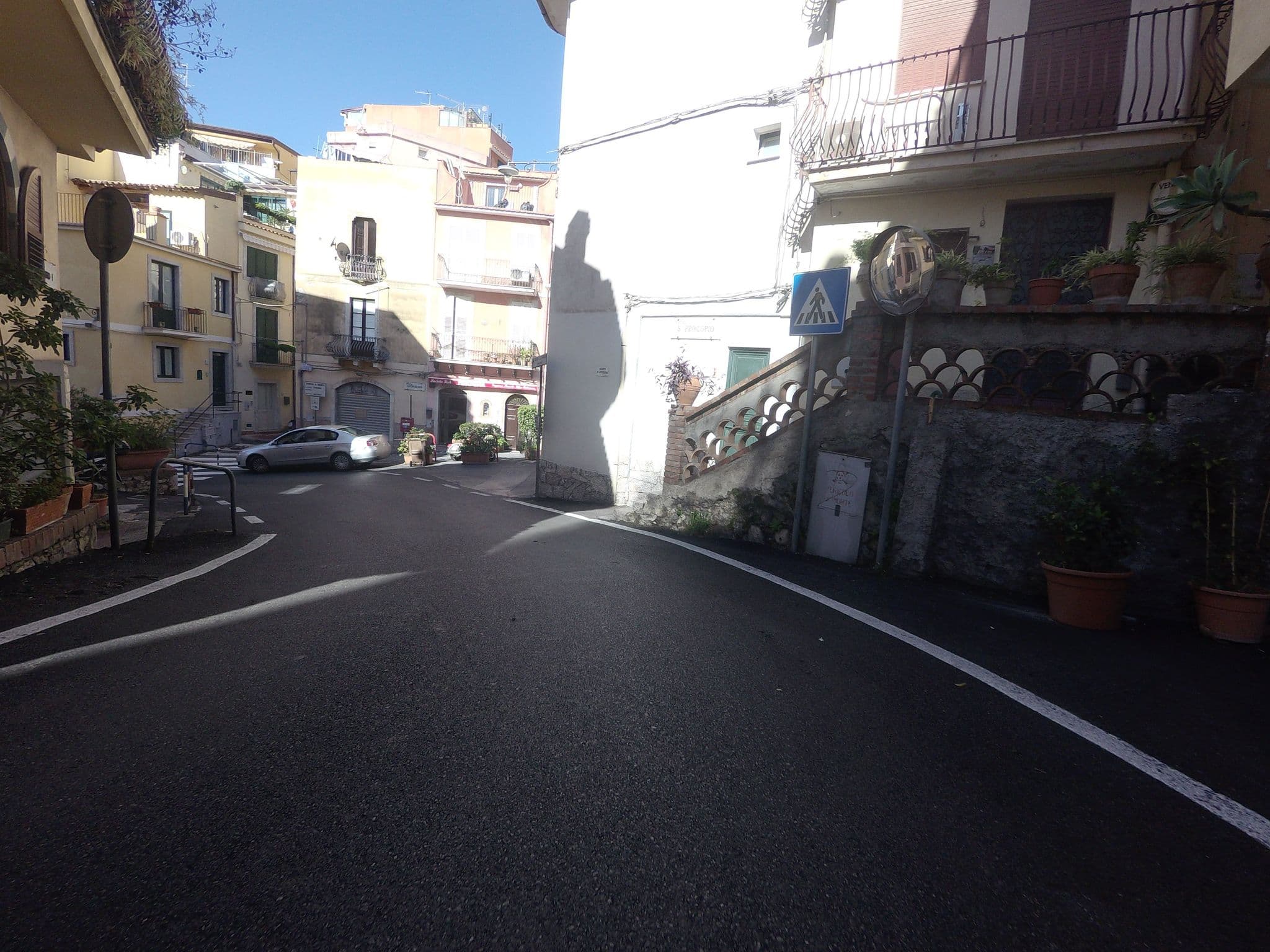Street view near A Casa di Gea, Taormina — © posiki (CC BY-SA · Mapillary)