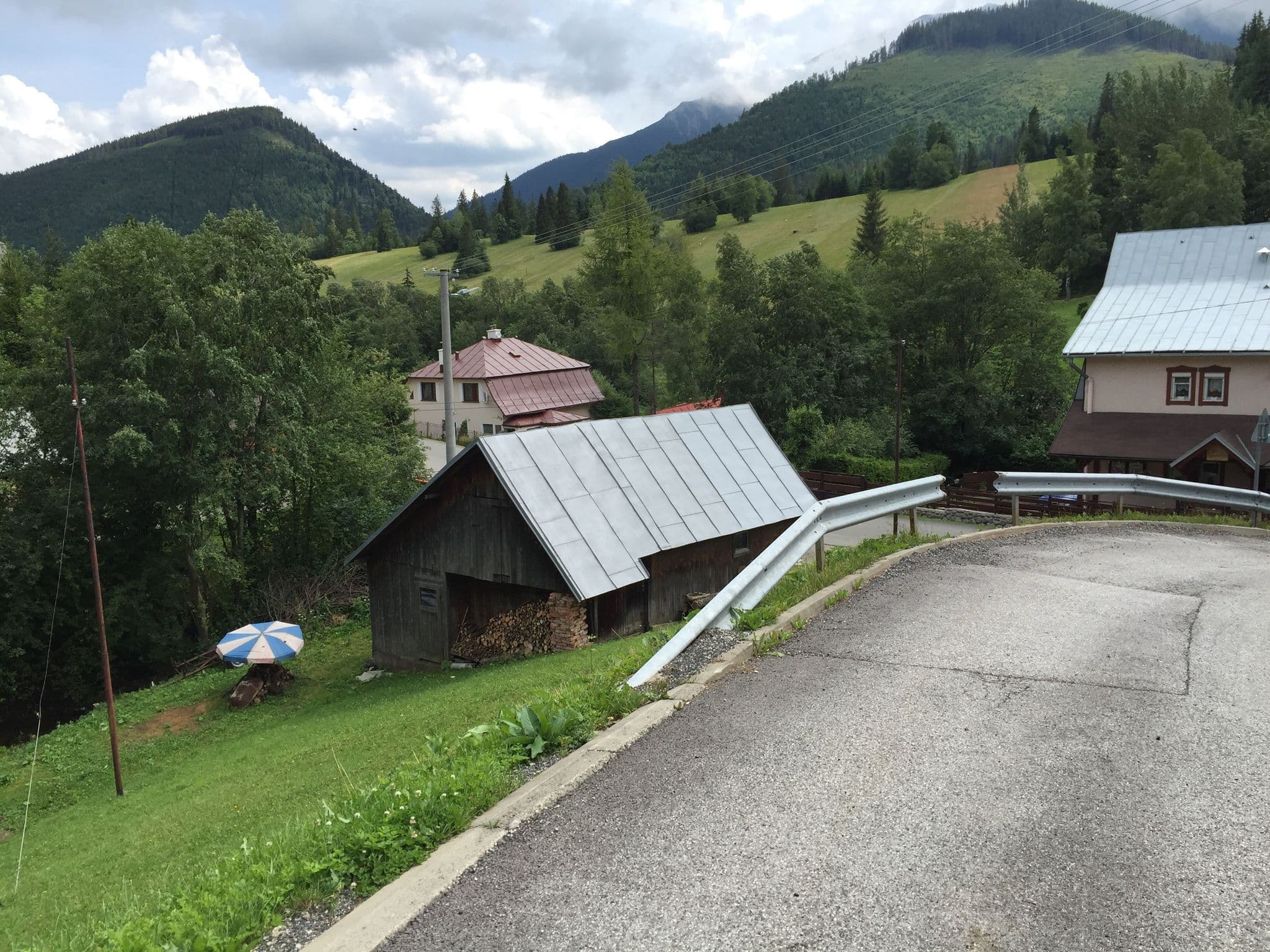 Street view near Privát u Milana, Ždiar — © richlv (CC BY-SA · Mapillary)