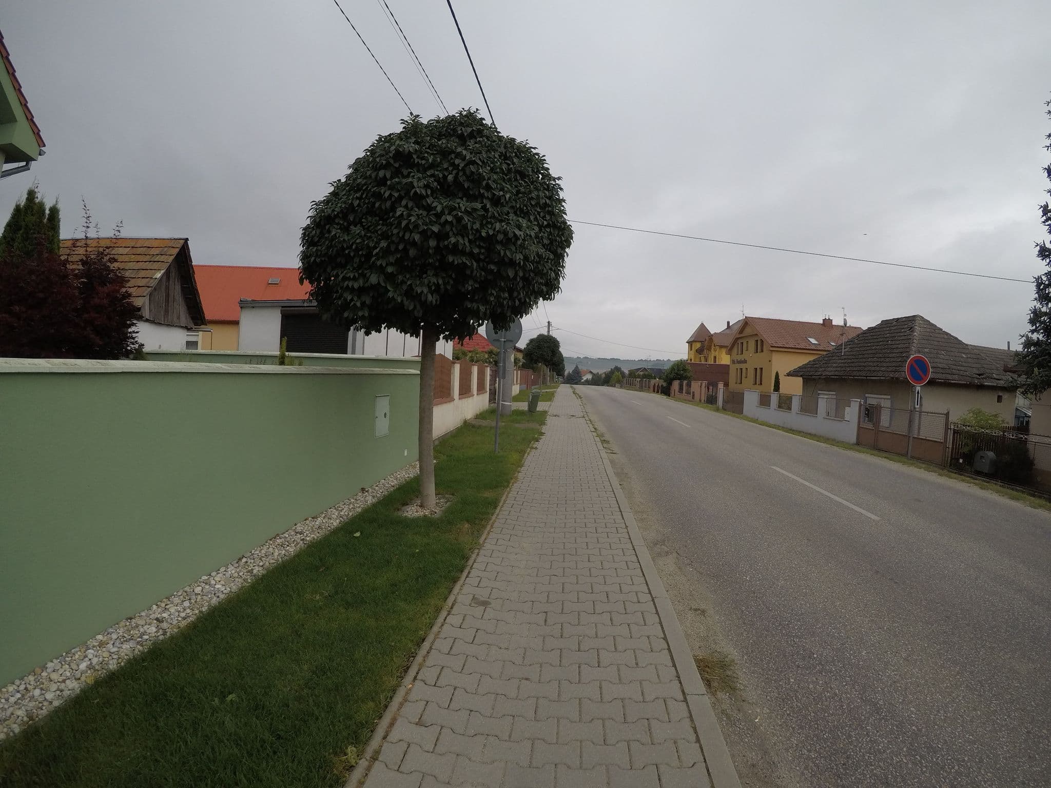 Street view near Apartmány Sulamit, Komárno — © jose1711 (CC BY-SA · Mapillary)