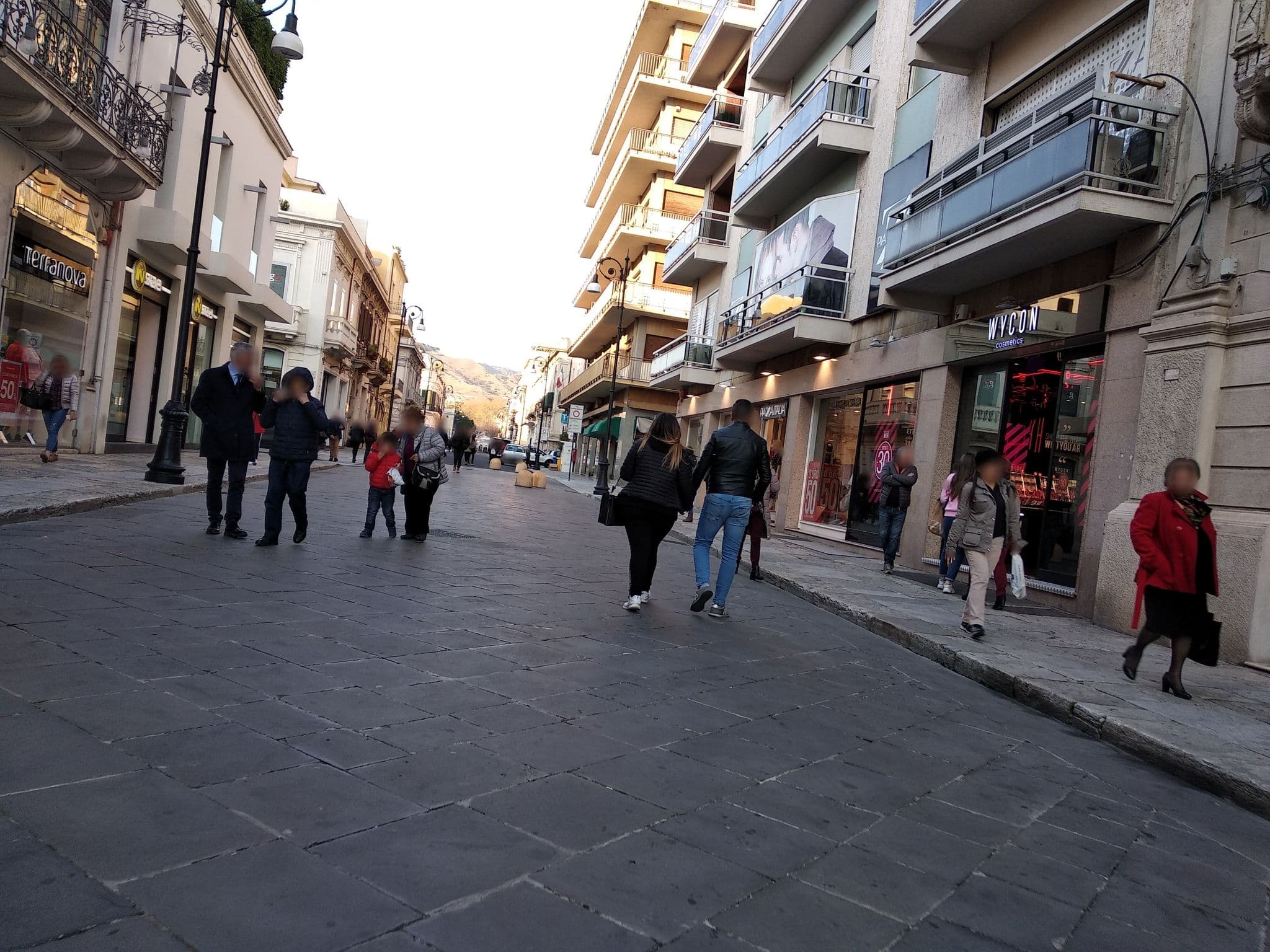 Street view near B&B H24, Reggio Calabria — © mircozorzo (CC BY-SA · Mapillary)