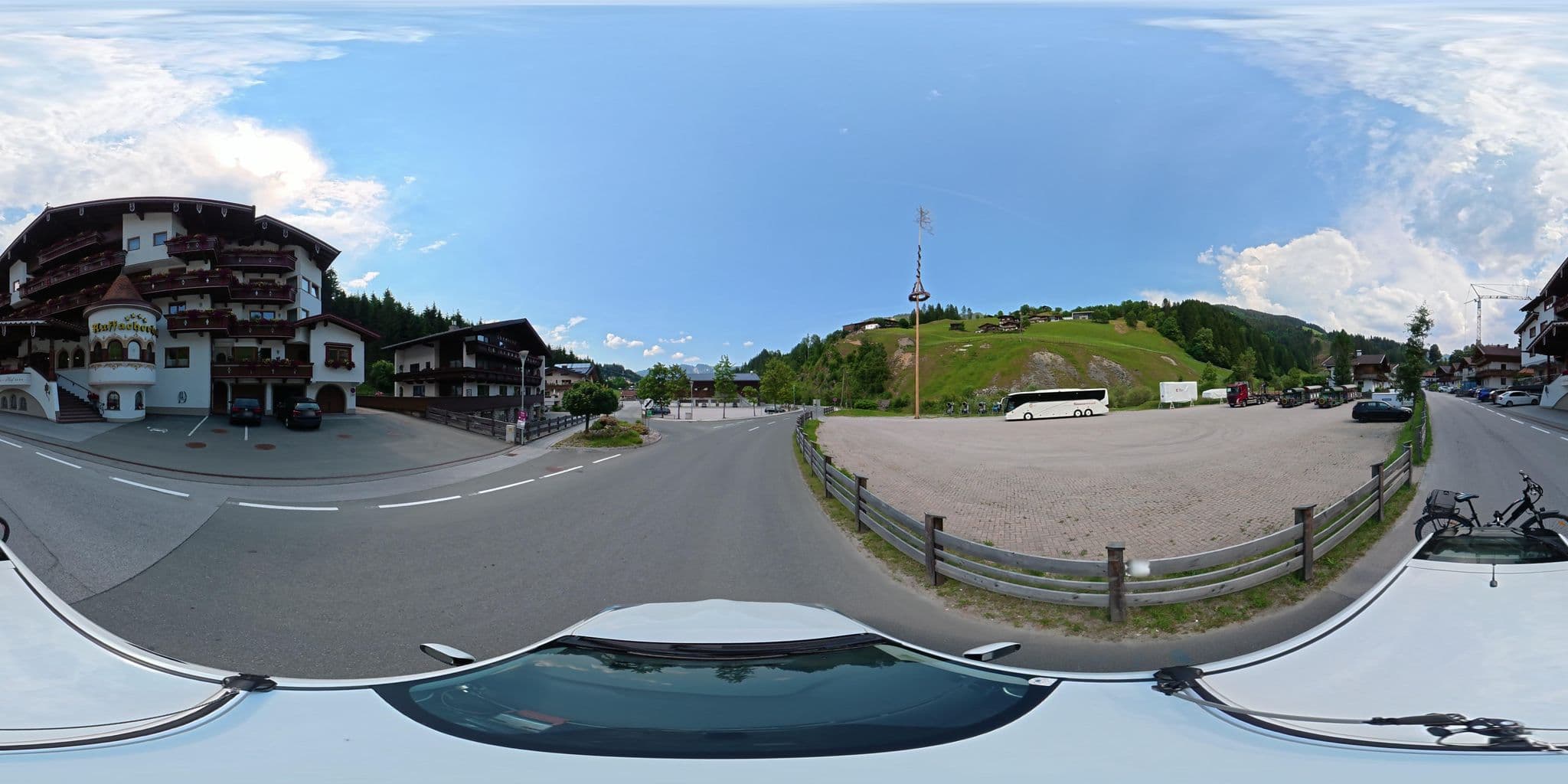 Street view near Hotel Auffacherhof, Oberau — © osmplus_org (CC BY-SA · Mapillary)