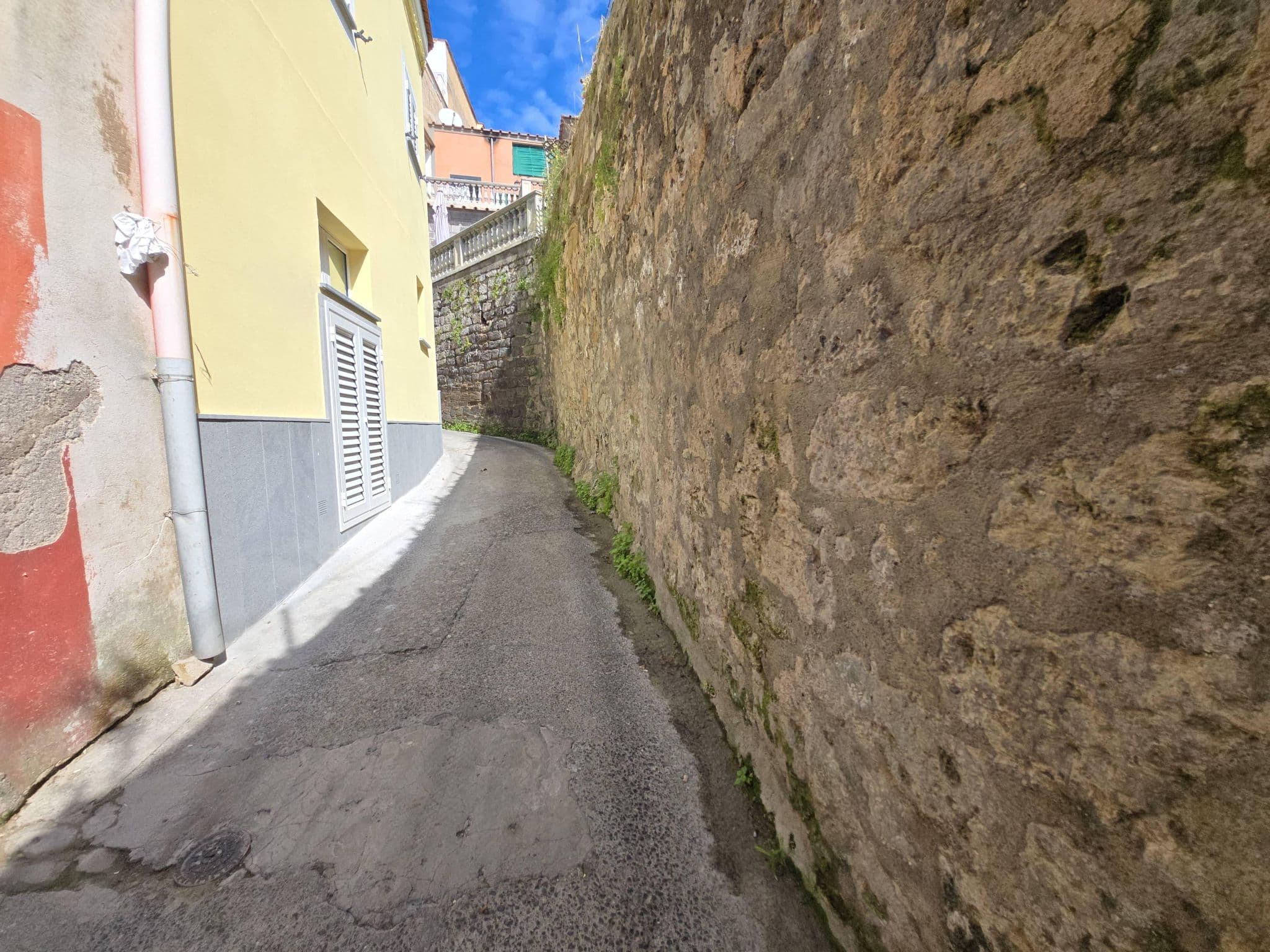 Street view near Lubra Casa Relax, Massa Lubrense — © s330503 (CC BY-SA · Mapillary)