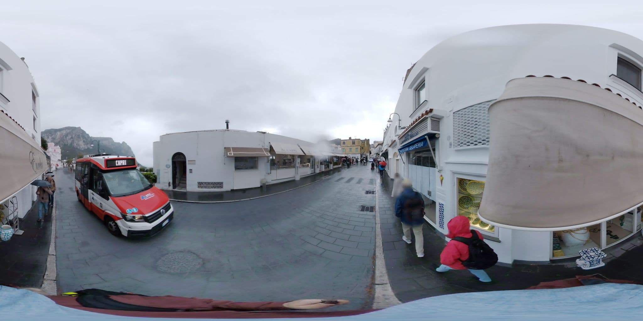 Street view near Malafemmena, Capri — © stefan-RolfsRom (CC BY-SA · Mapillary)