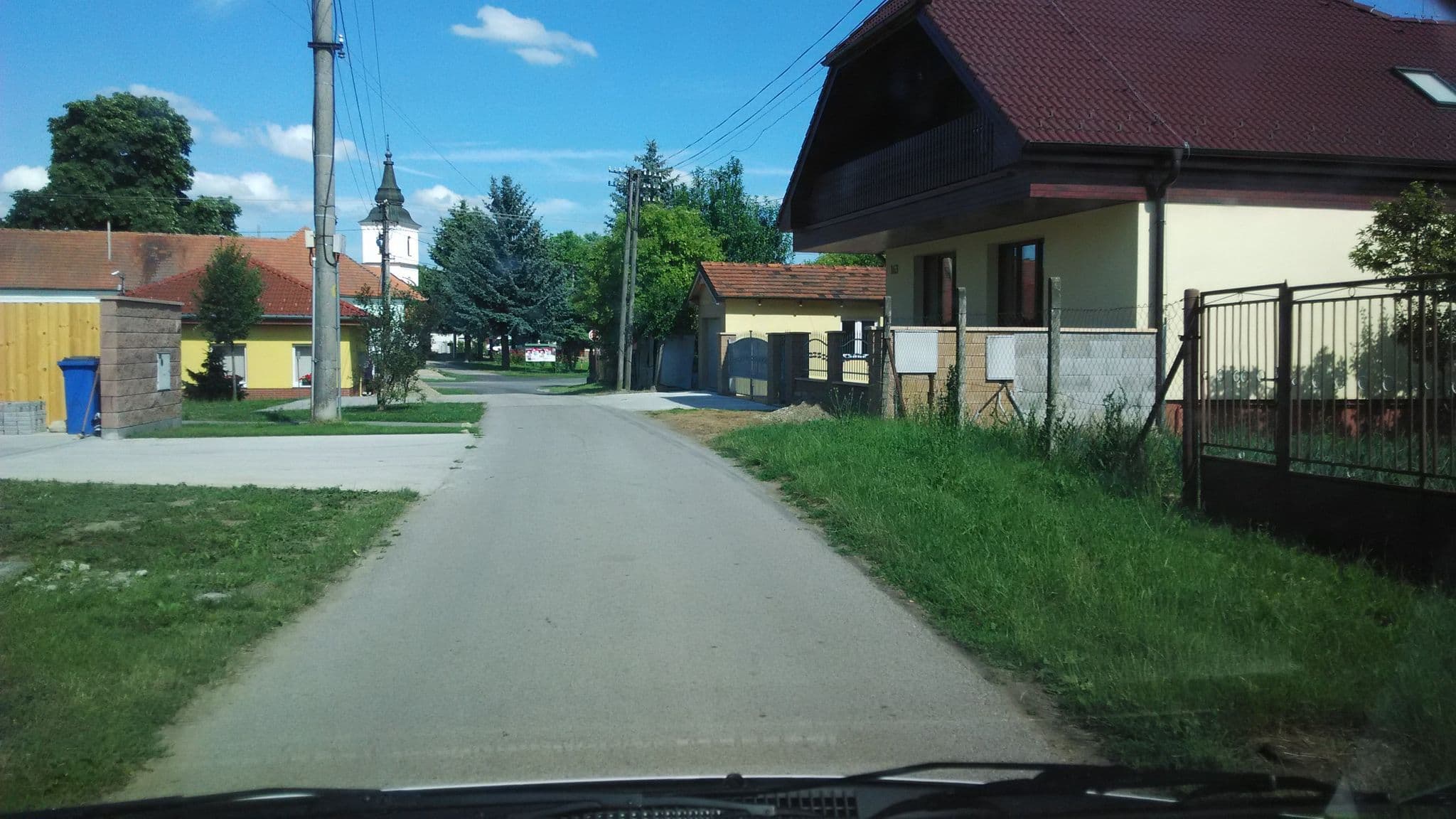 Street view near Vilka Relax, Komárno — © brano (CC BY-SA · Mapillary)