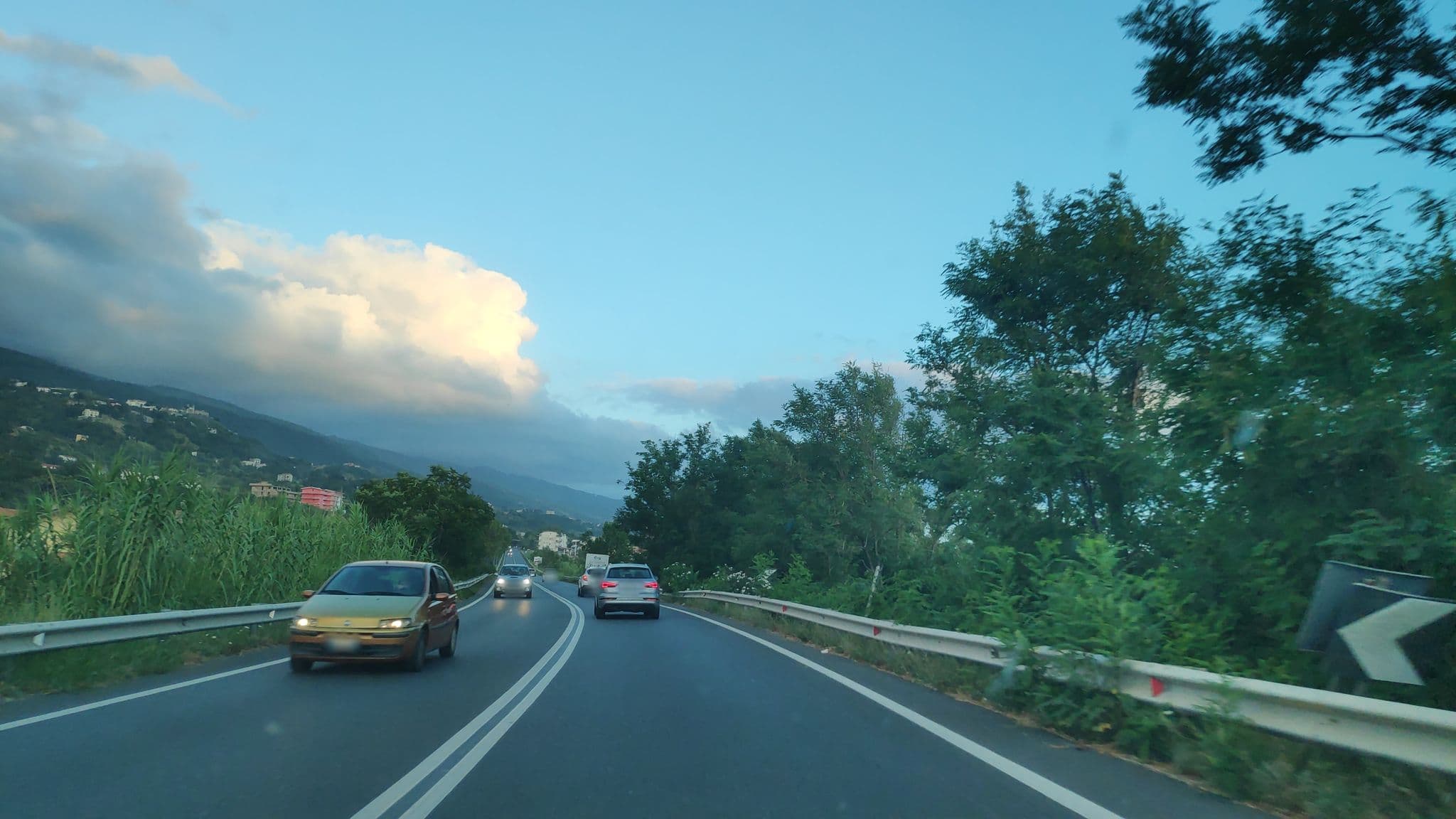 Street view near Hotel Marina Blu, Marina di Fuscaldo — © marcuscalabresus (CC BY-SA · Mapillary)