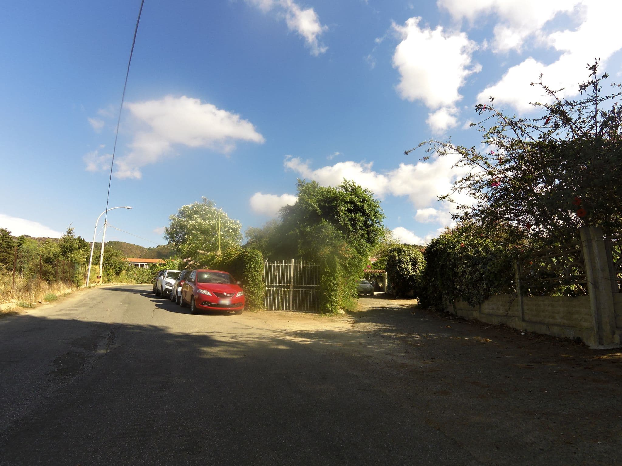 Street view near Oldwell Hotel, Santa Domenica — © marcuscalabresus (CC BY-SA · Mapillary)