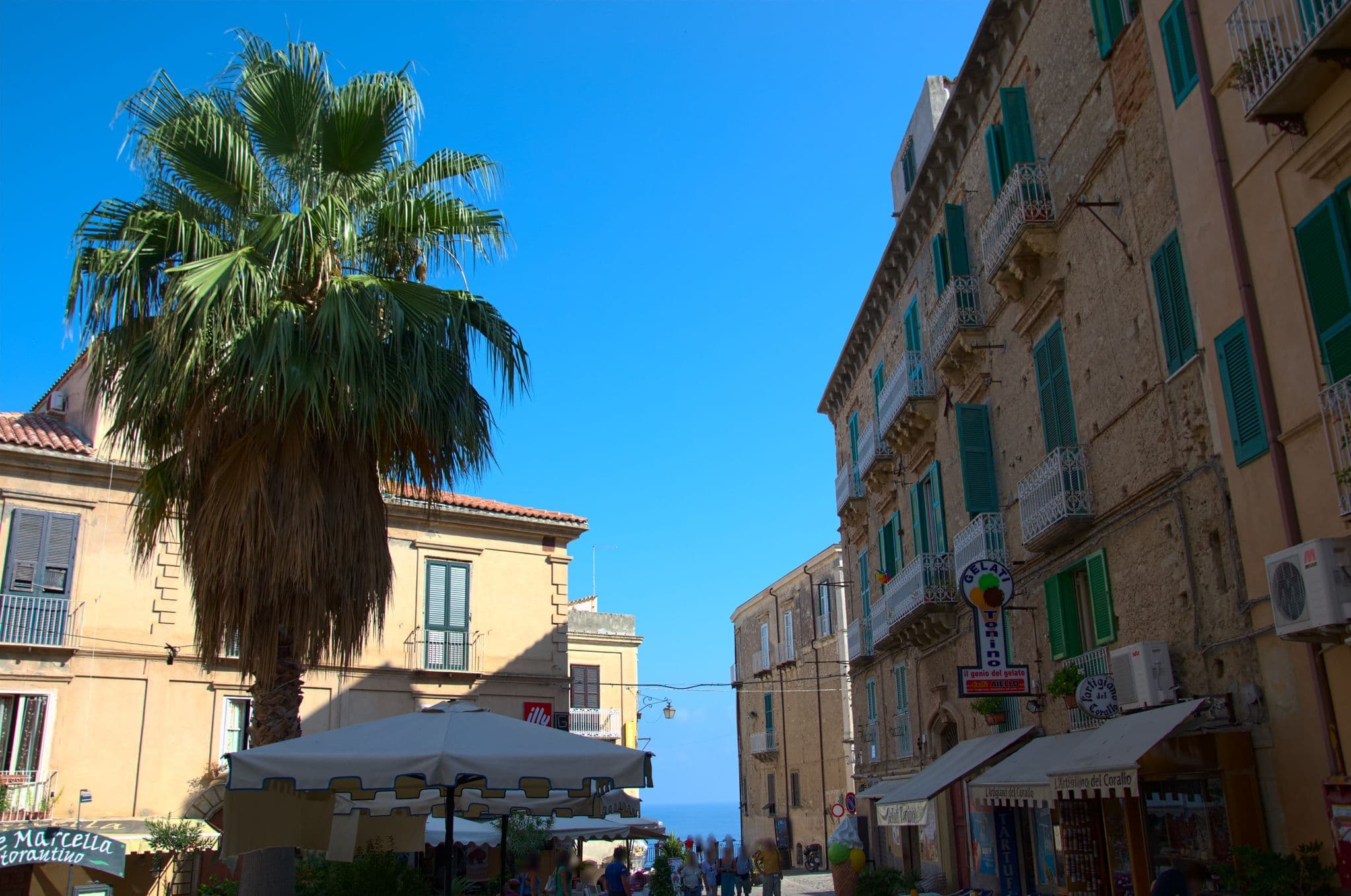 Street view near Donnaciccina, Tropea — © danysk (CC BY-SA · Mapillary)
