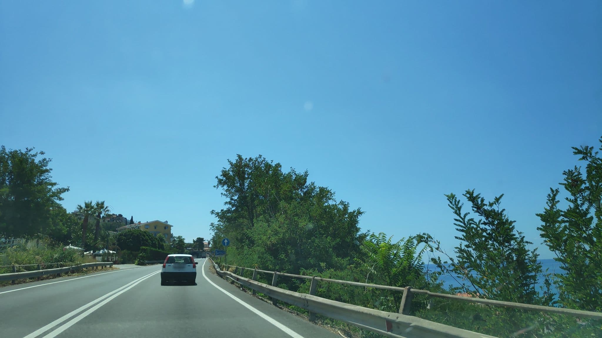 Street view near Albergo Hotel Ristorante Sud, Cetraro — © marcuscalabresus (CC BY-SA · Mapillary)